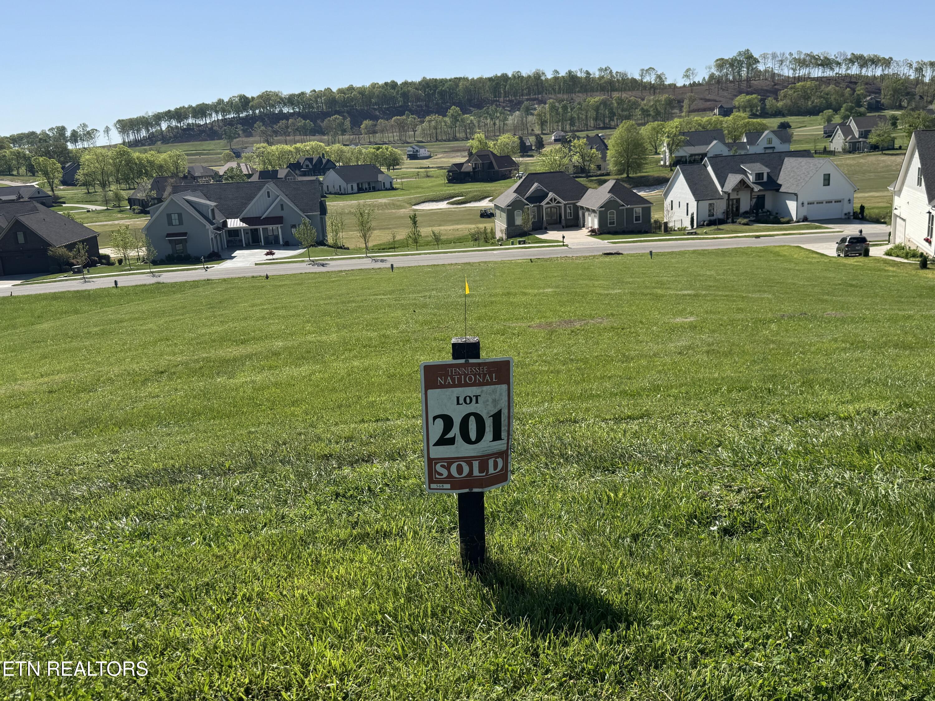 568 Hawks Bend Loudon TN 37774