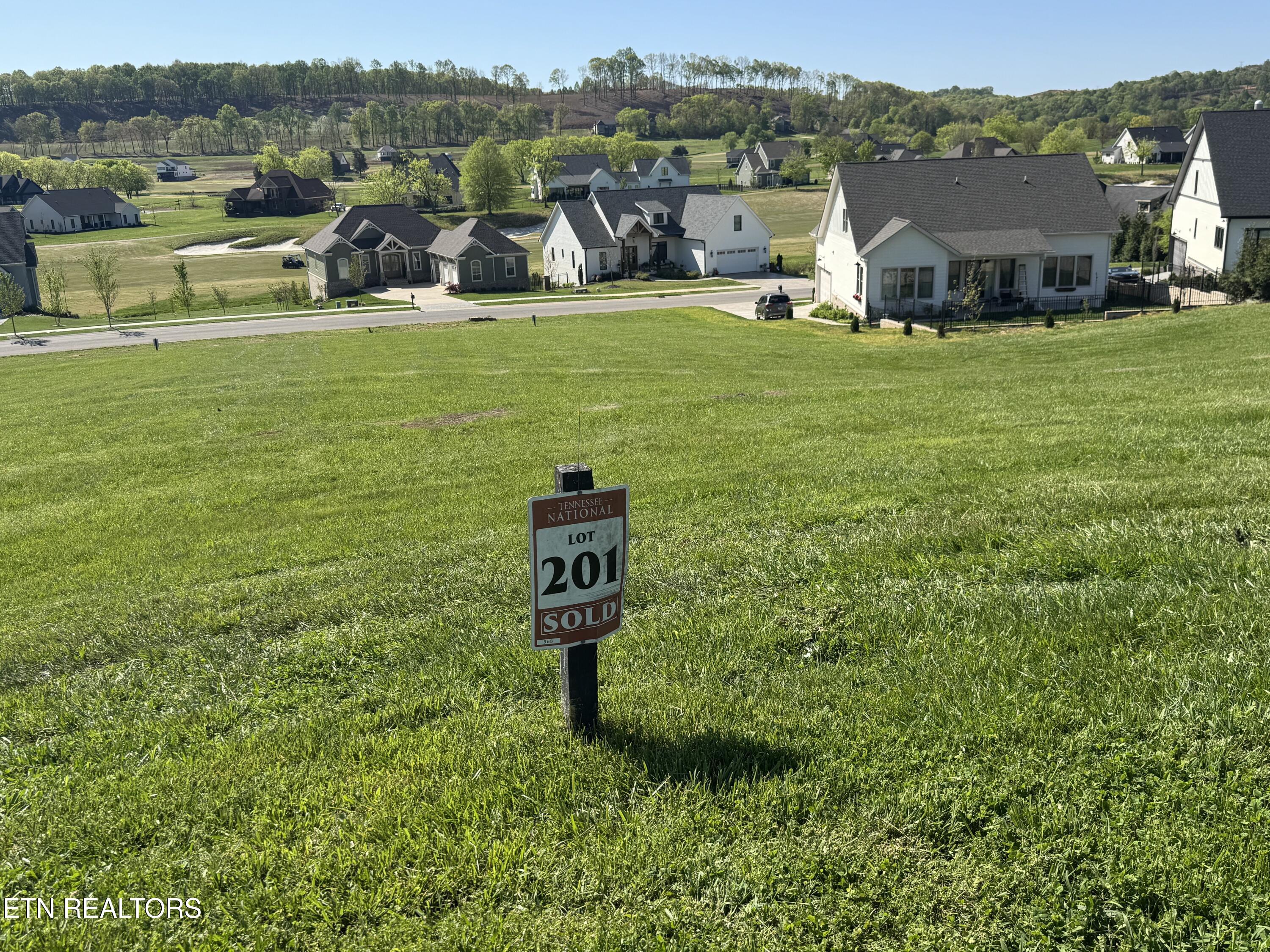 568 Hawks Bend Loudon TN 37774