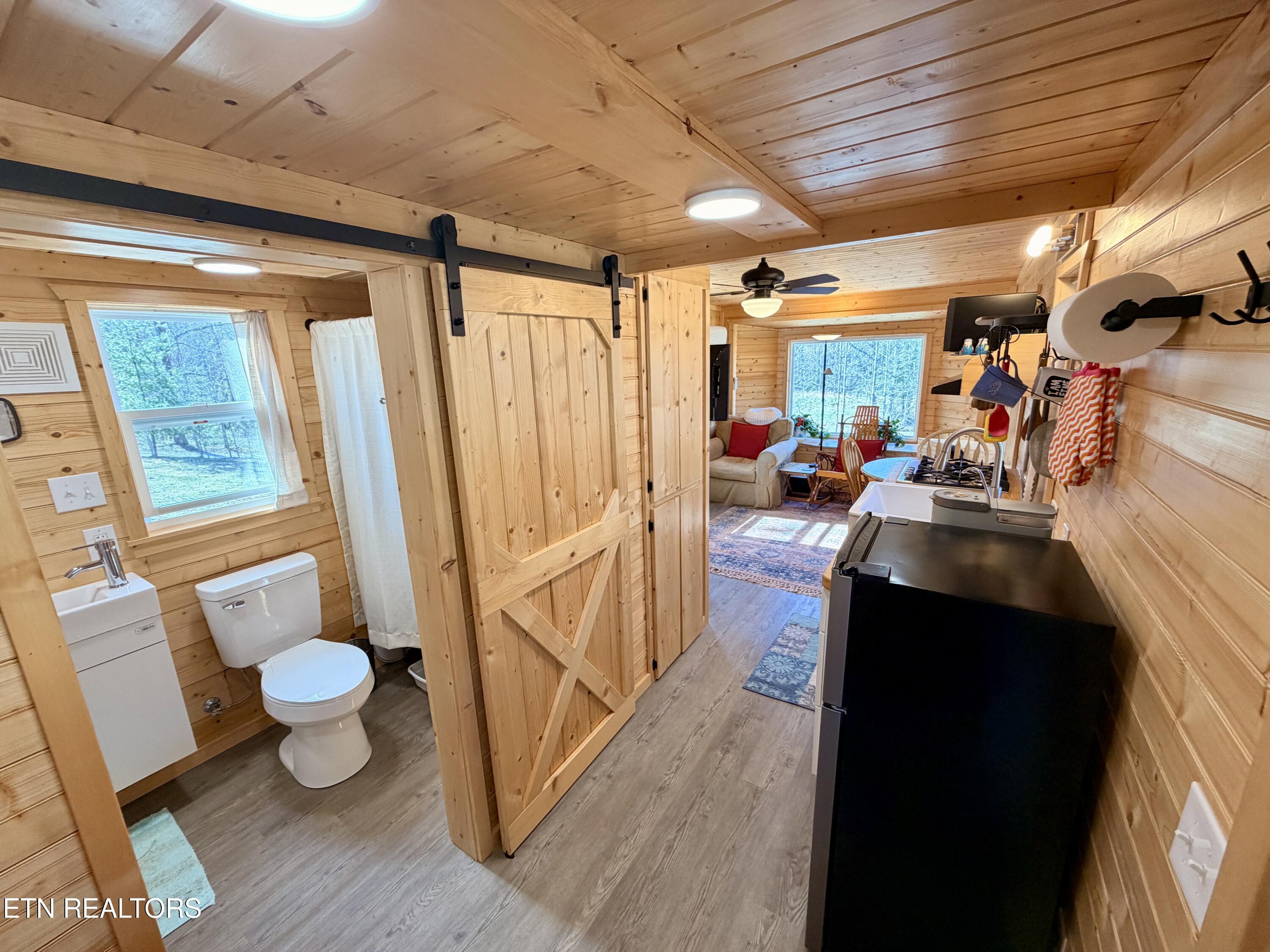 293 Herbert Shannon Road Sunbright TN 37872