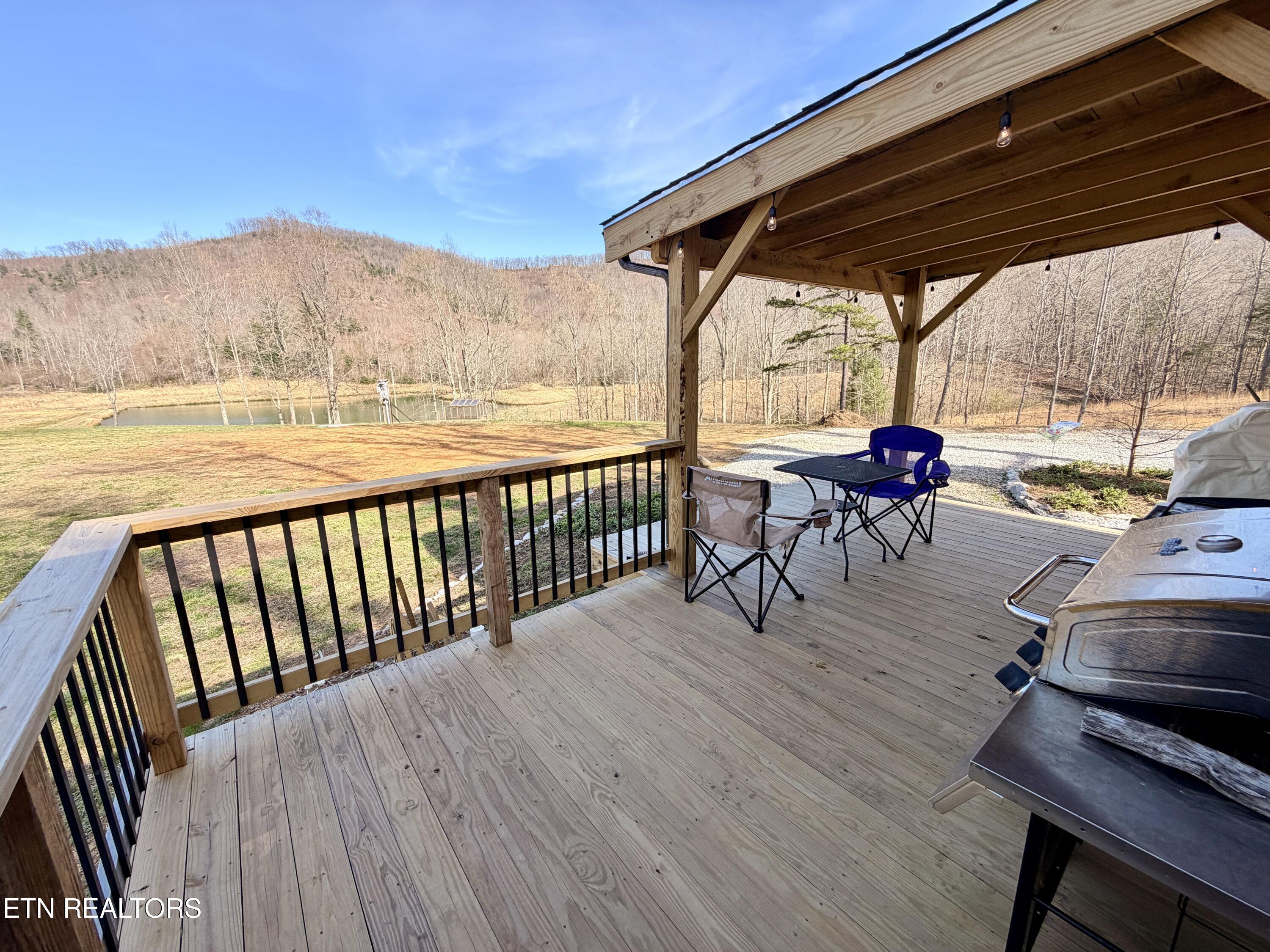 293 Herbert Shannon Road Sunbright TN 37872
