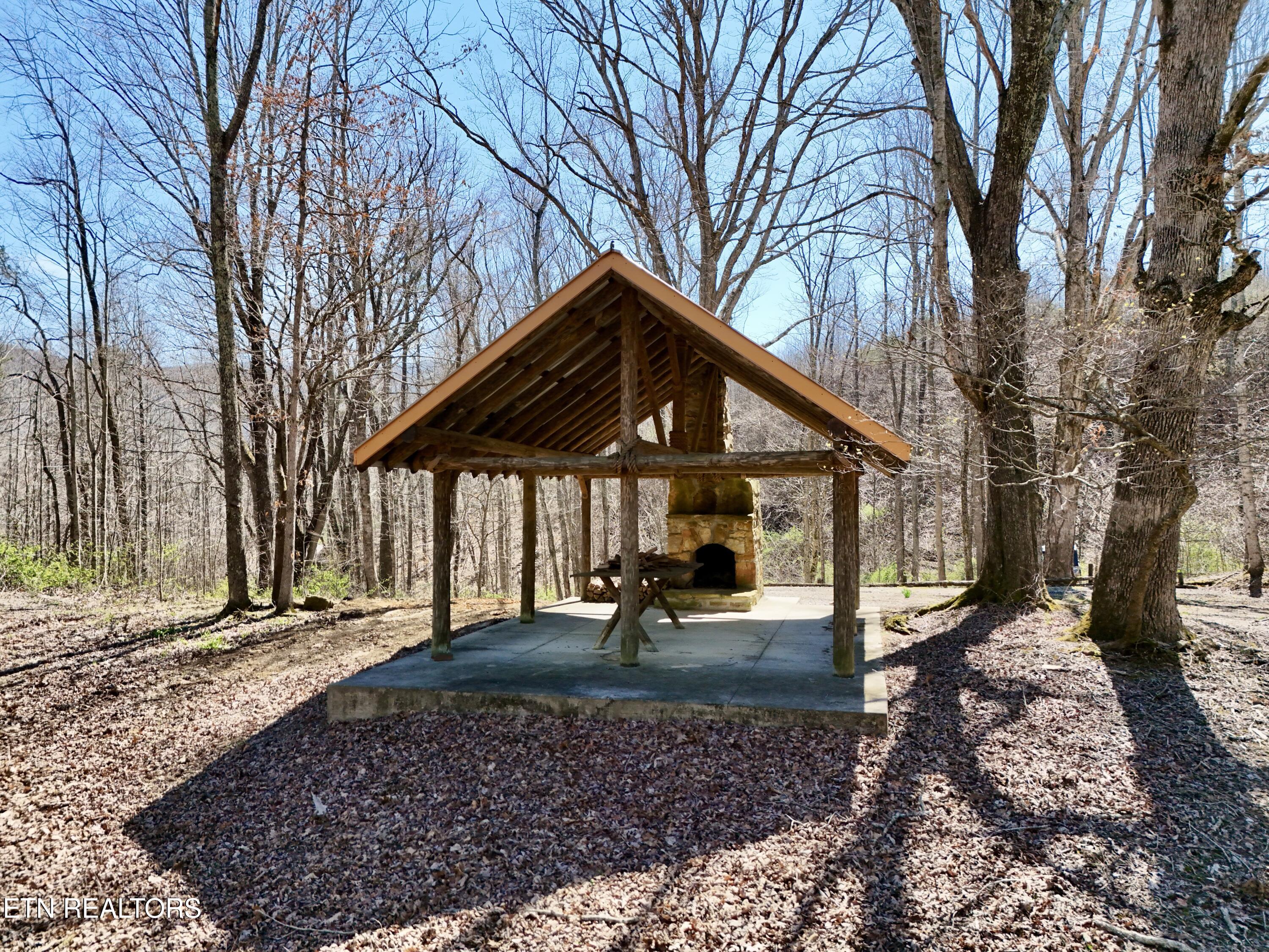 293 Herbert Shannon Road Sunbright TN 37872