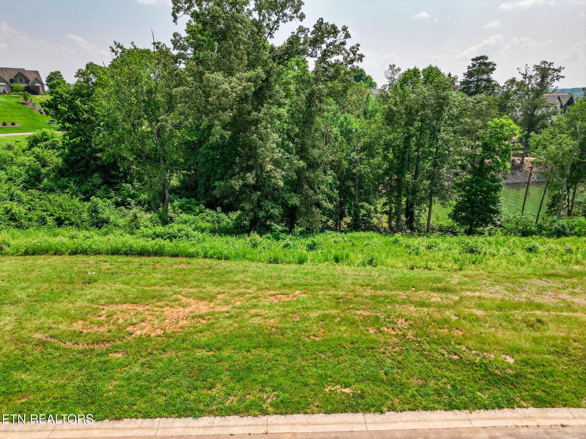 377 Beacon Court Lenoir City TN 37772