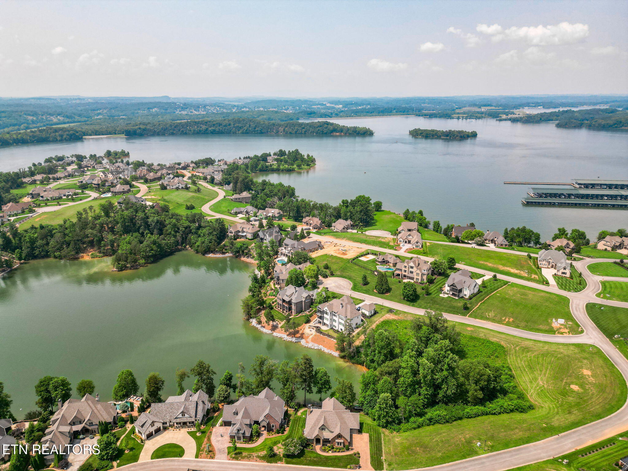 377 Beacon Court Lenoir City TN 37772