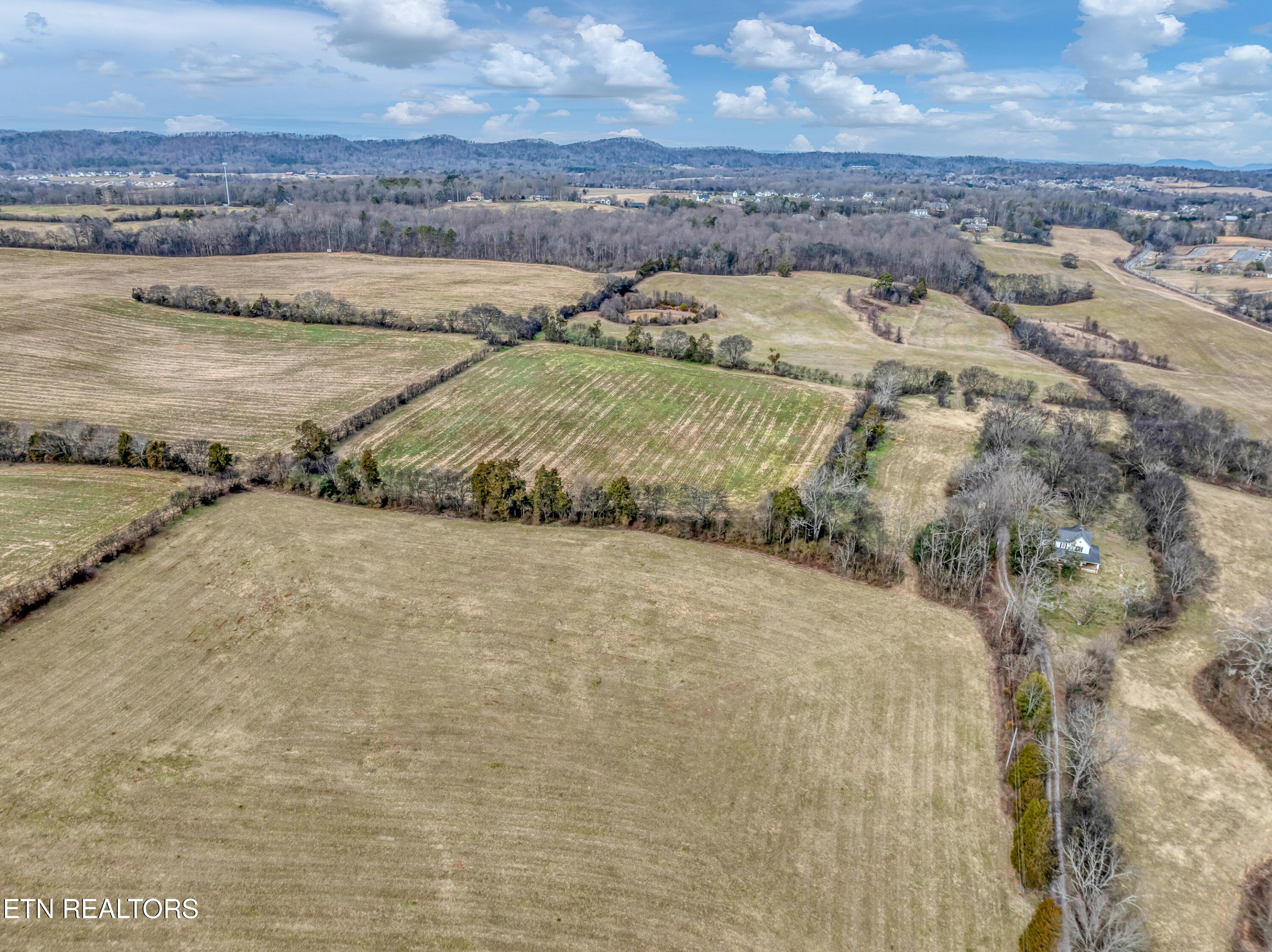 5365 Sevierville (61 Acres) Road Maryville TN 37804