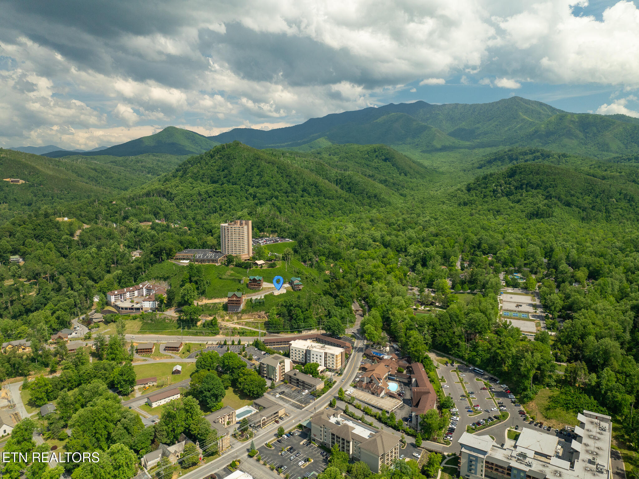 748 Widows Knob Road Gatlinburg TN 37738