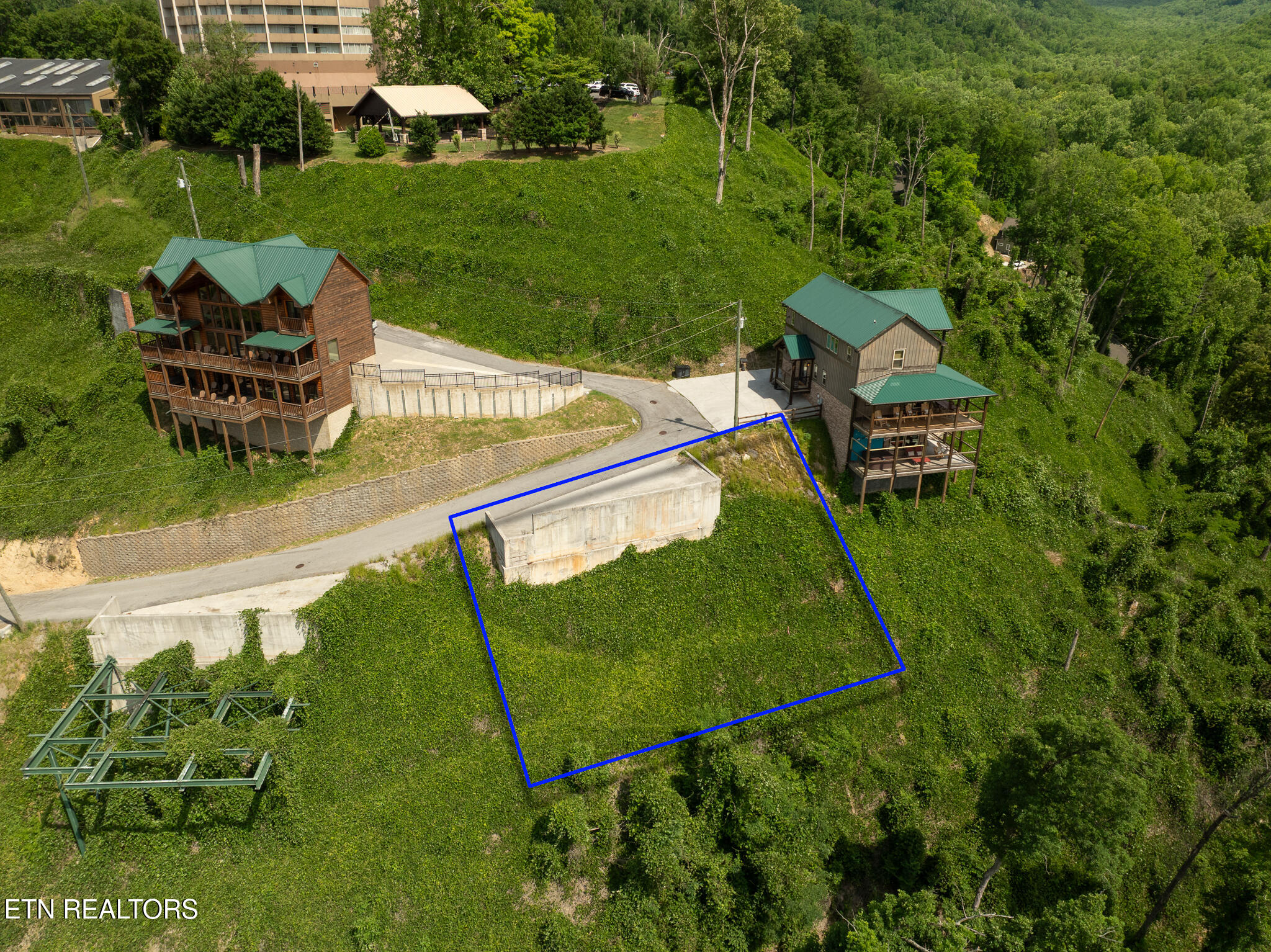 748 Widows Knob Road Gatlinburg TN 37738