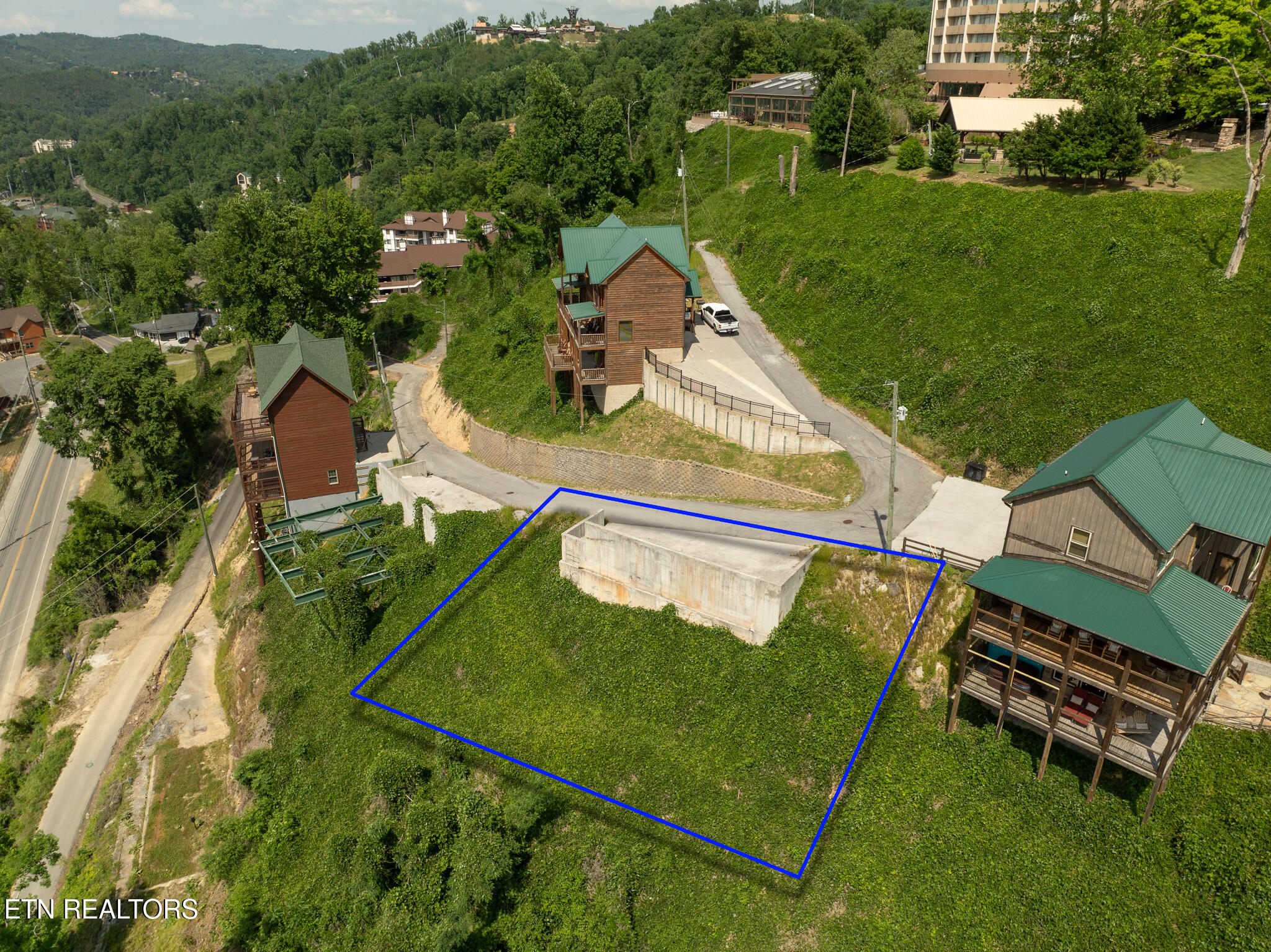 748 Widows Knob Road Gatlinburg TN 37738