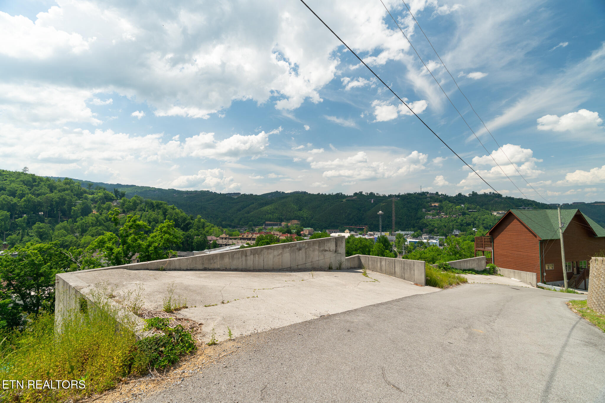 748 Widows Knob Road Gatlinburg TN 37738