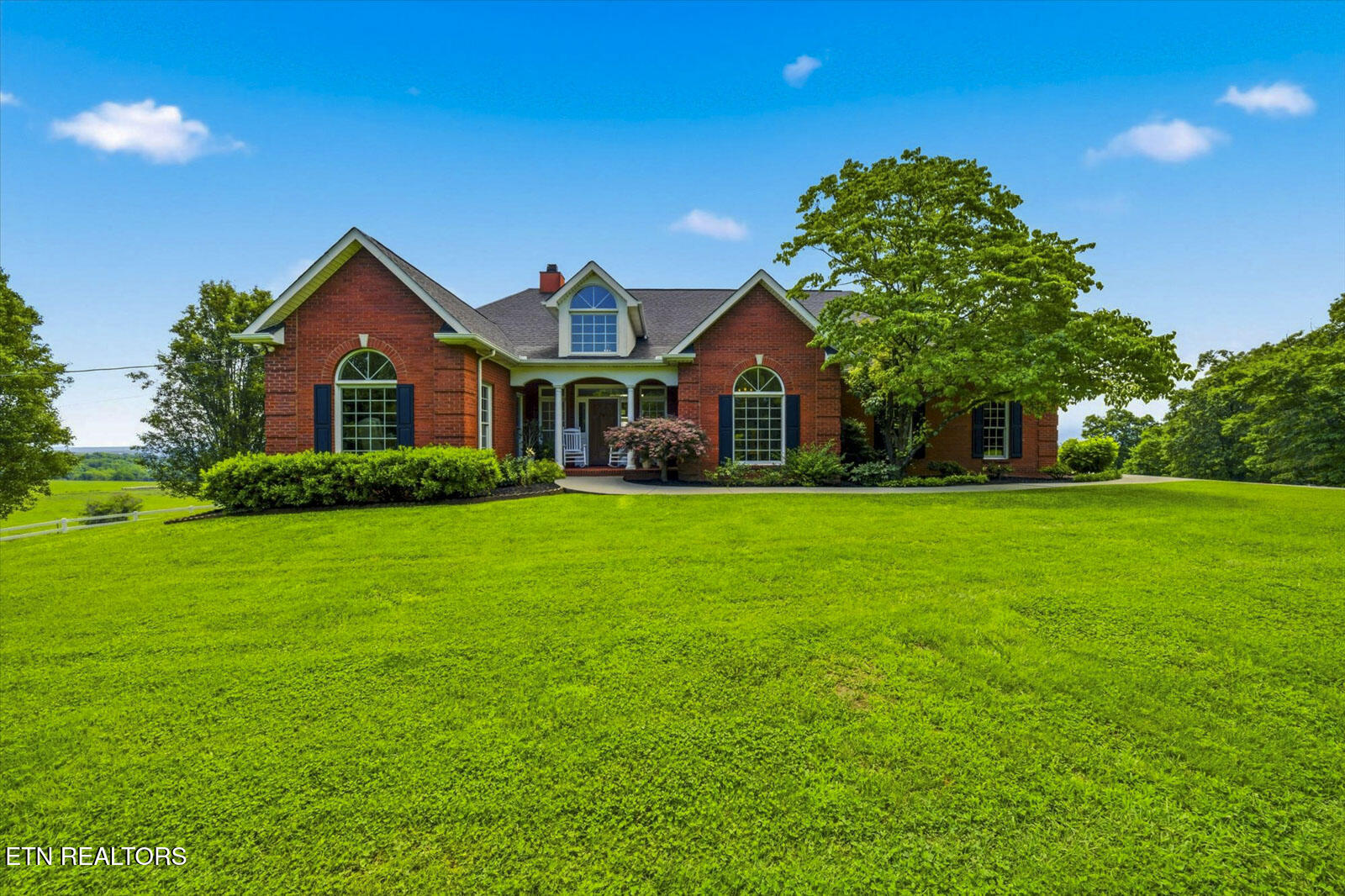 789 Tennessee 92 Dandridge TN 37725