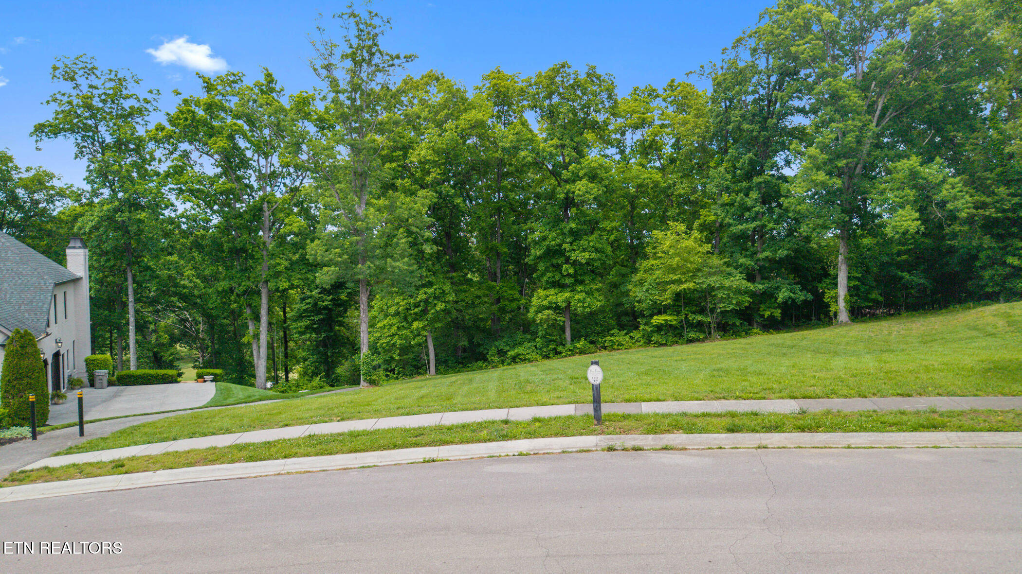 526 Stone Villa Lane Knoxville TN 37934