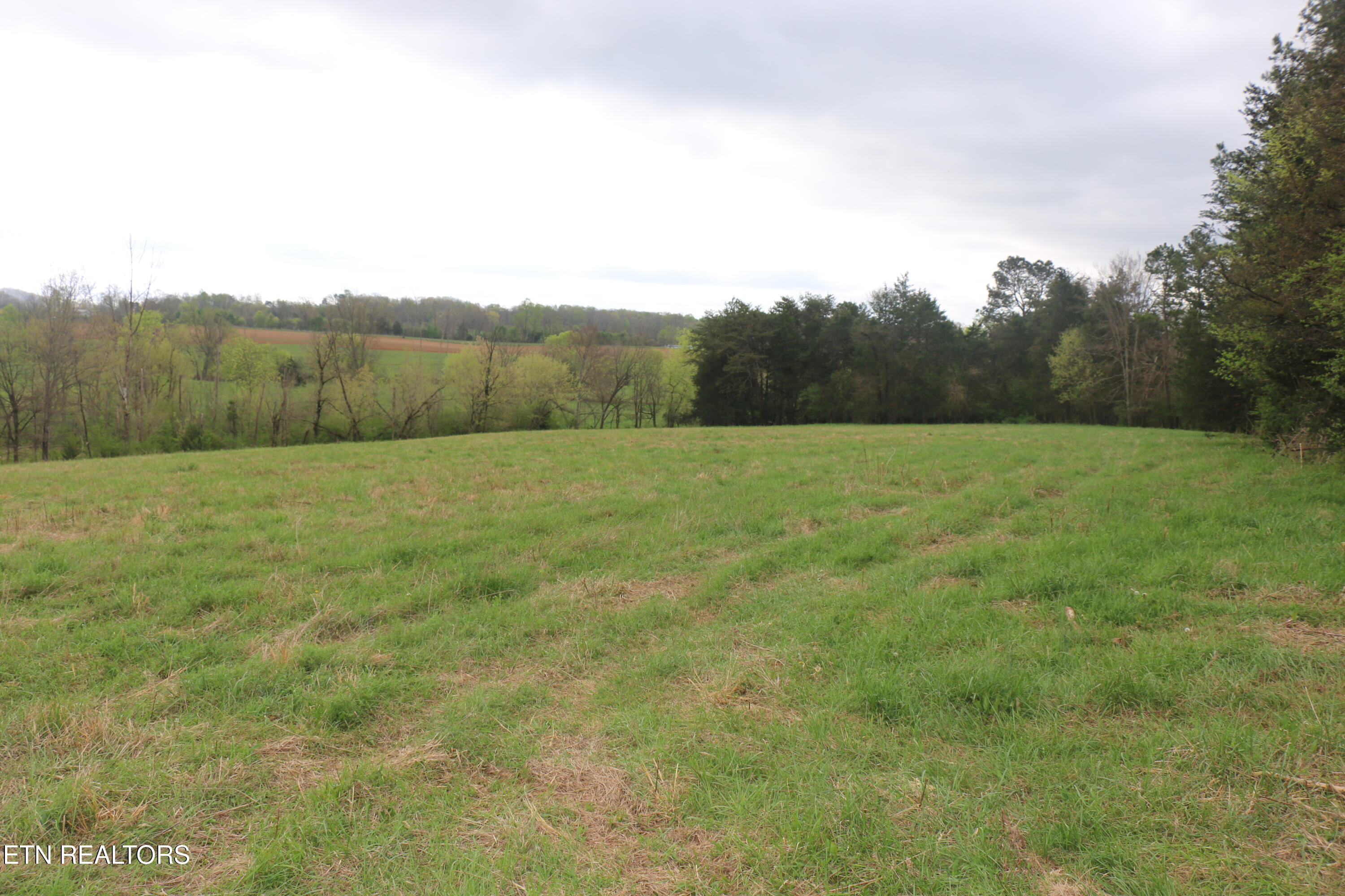 10.62 Acrs Campground Road Madisonville TN 37354