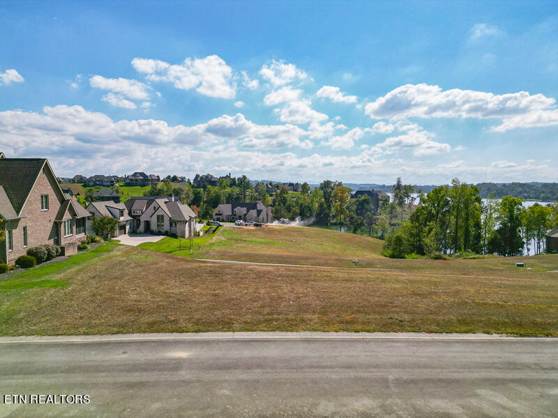 863 Castaway Lane Lenoir City TN 37772