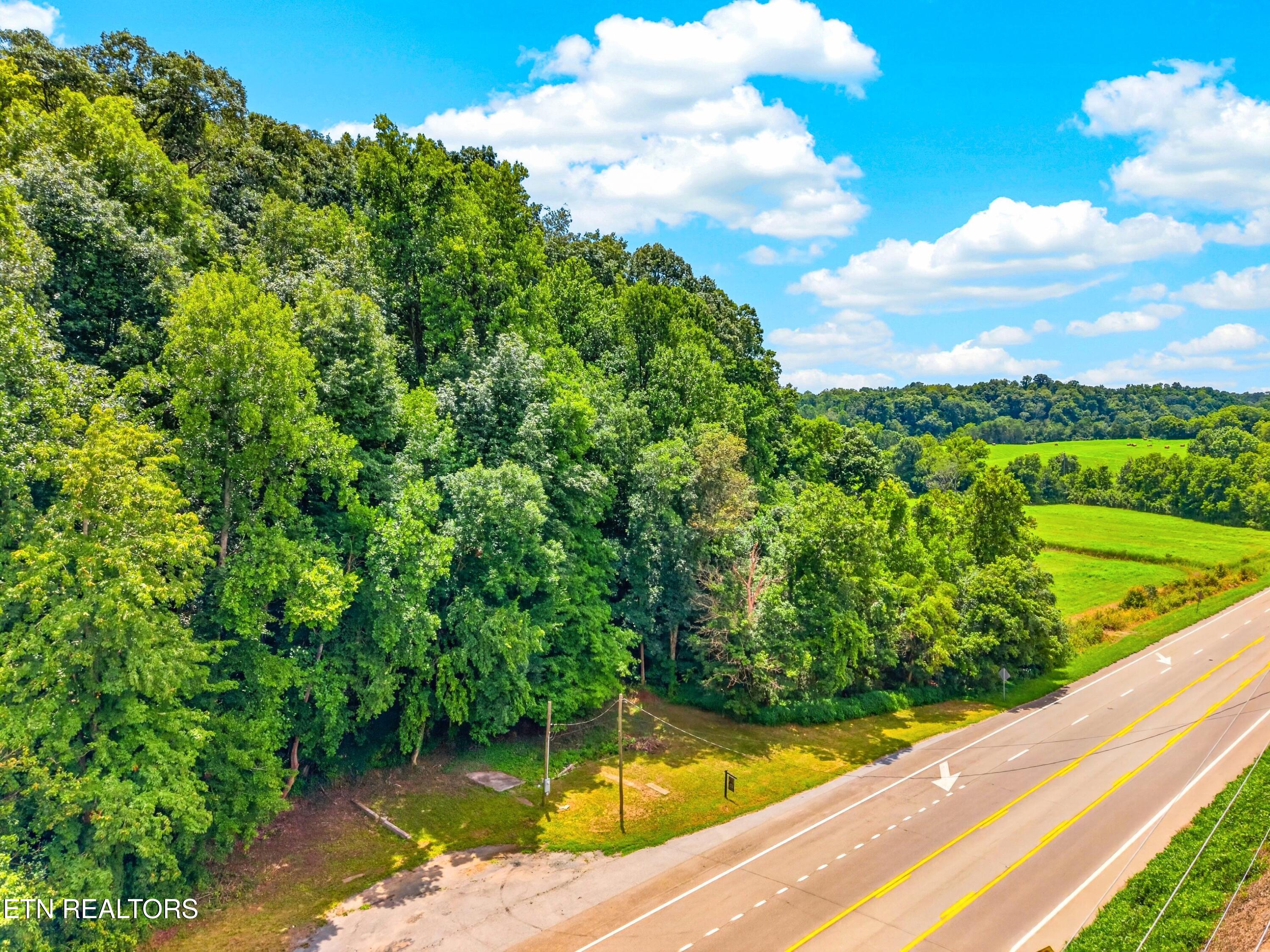 12713 Chapman Highway Seymour TN 37865