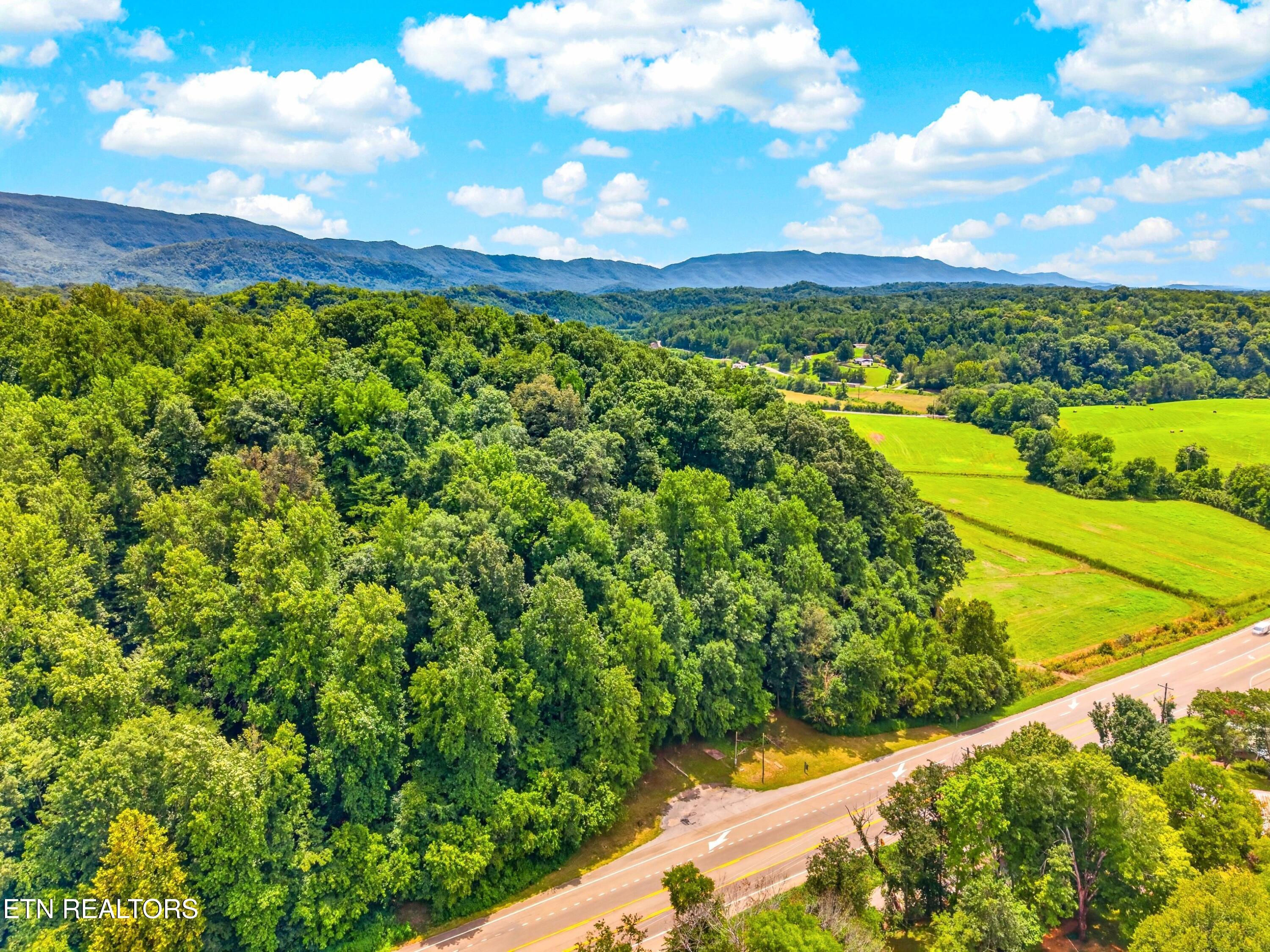 12713 Chapman Highway Seymour TN 37865