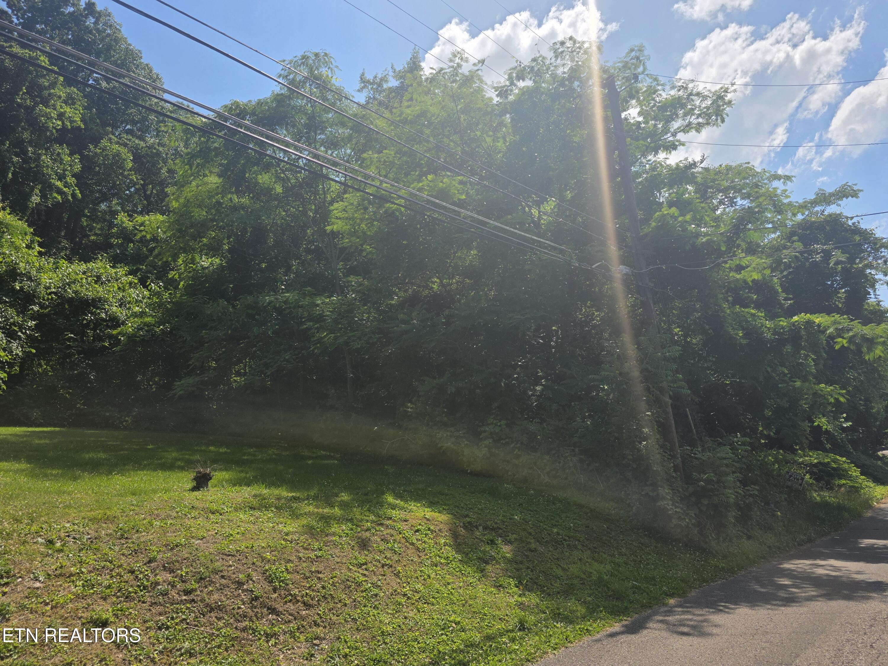 218 Shipman Drive Knoxville TN 37918