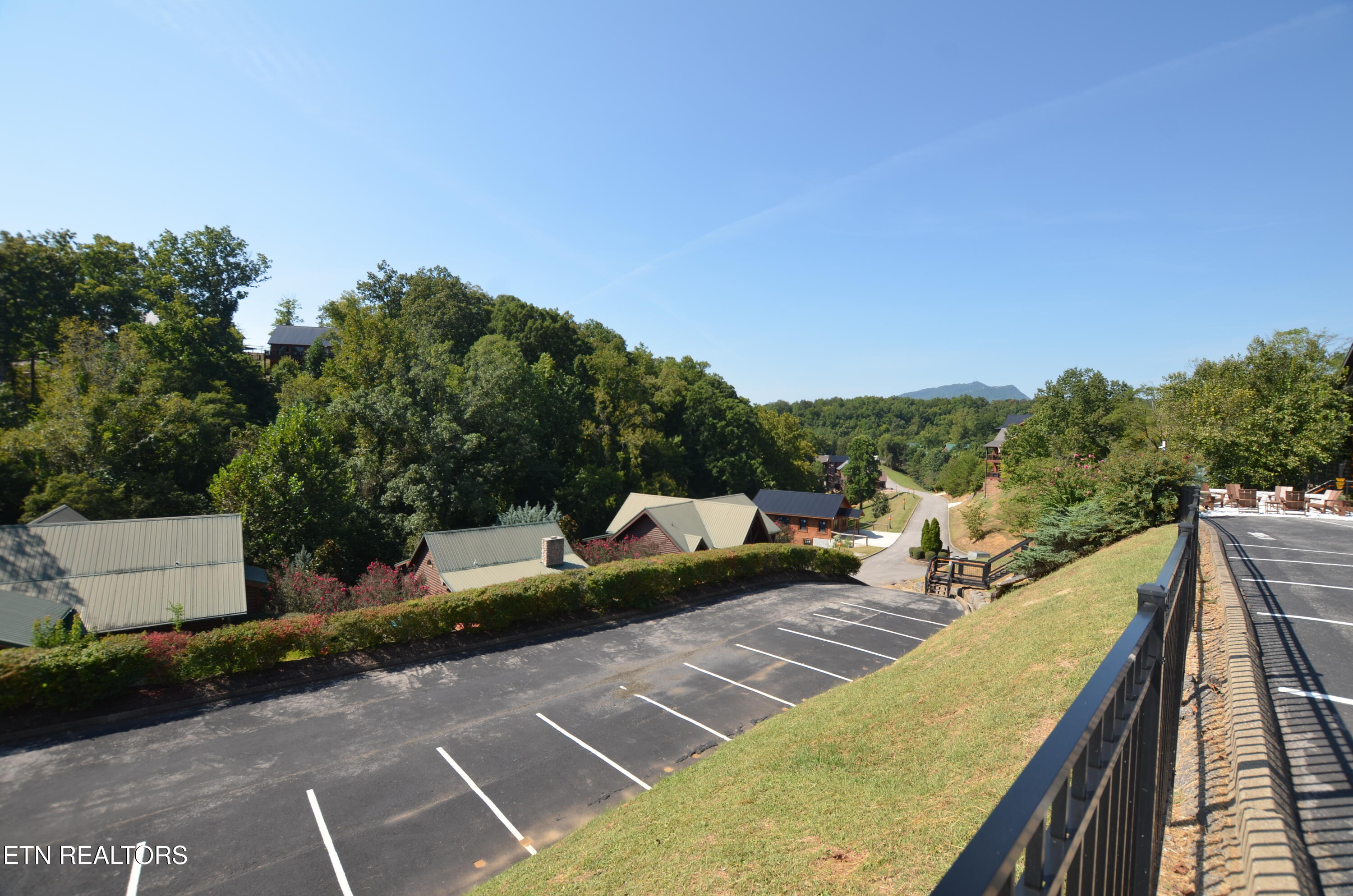 Hawks Nest Way Sevierville TN 37862