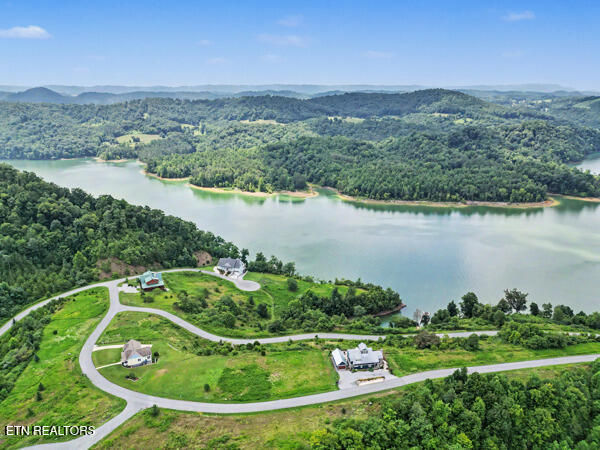 Lot 27 Windward Boulevard Tazewell TN 37879