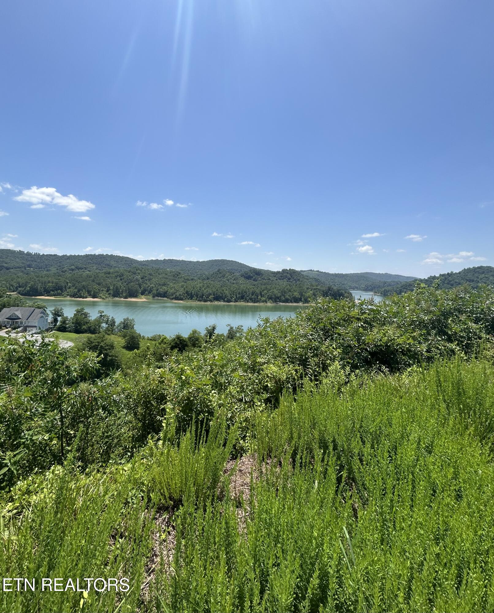 Lot 27 Windward Boulevard Tazewell TN 37879