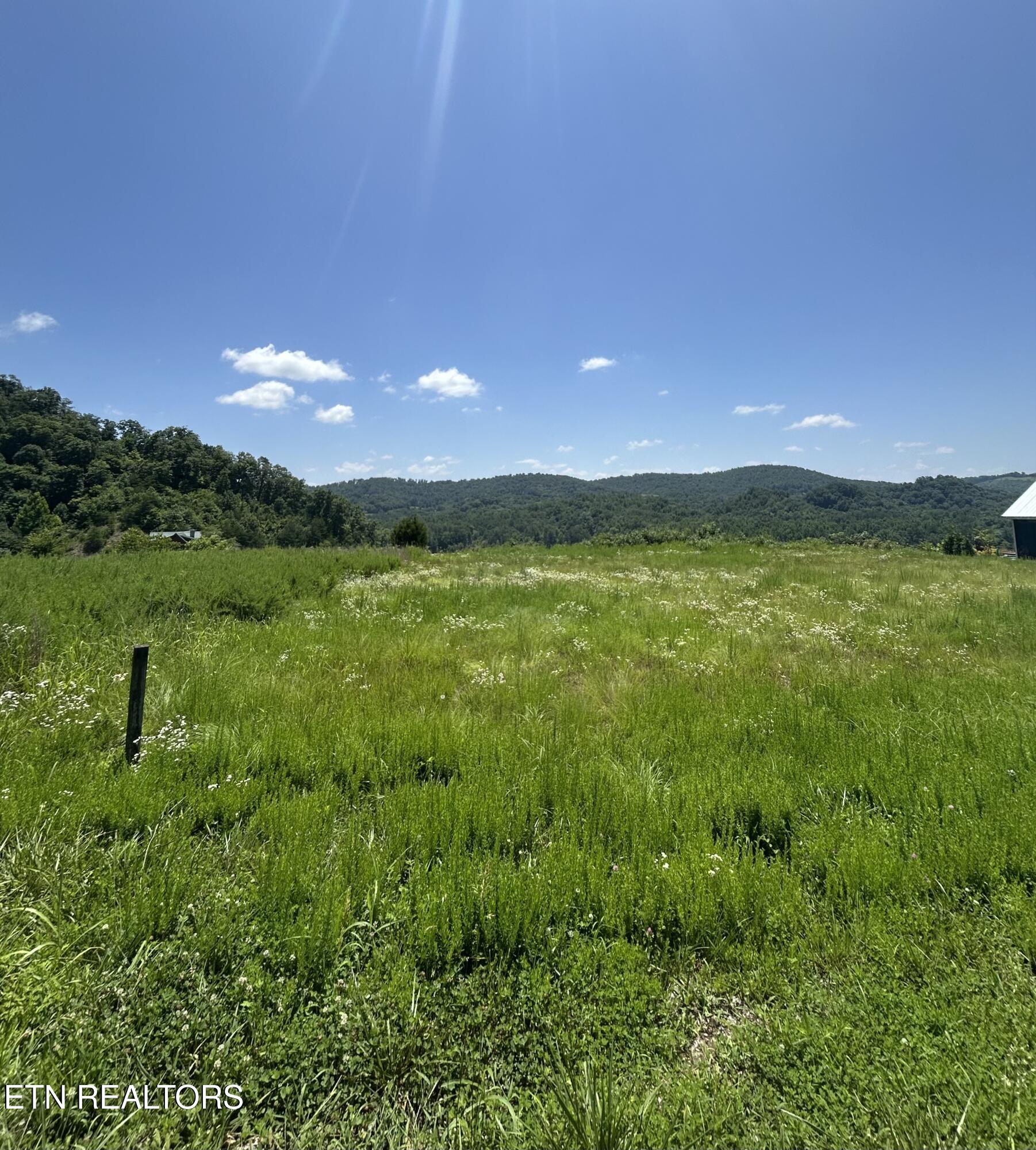 Lot 27 Windward Boulevard Tazewell TN 37879