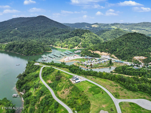 Lot 27 Windward Boulevard Tazewell TN 37879