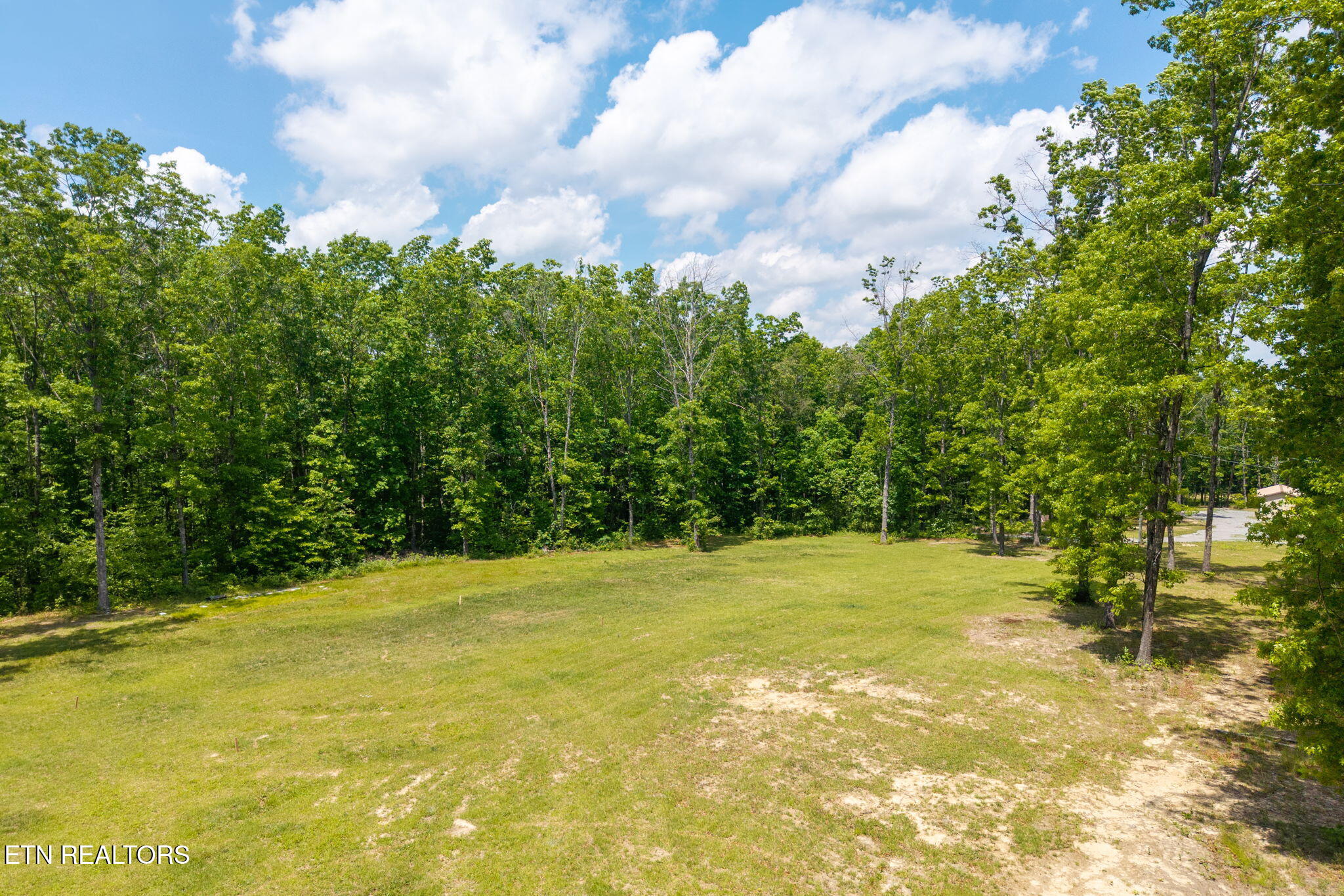 833 Little Hurricane Lane Monterey TN 38574