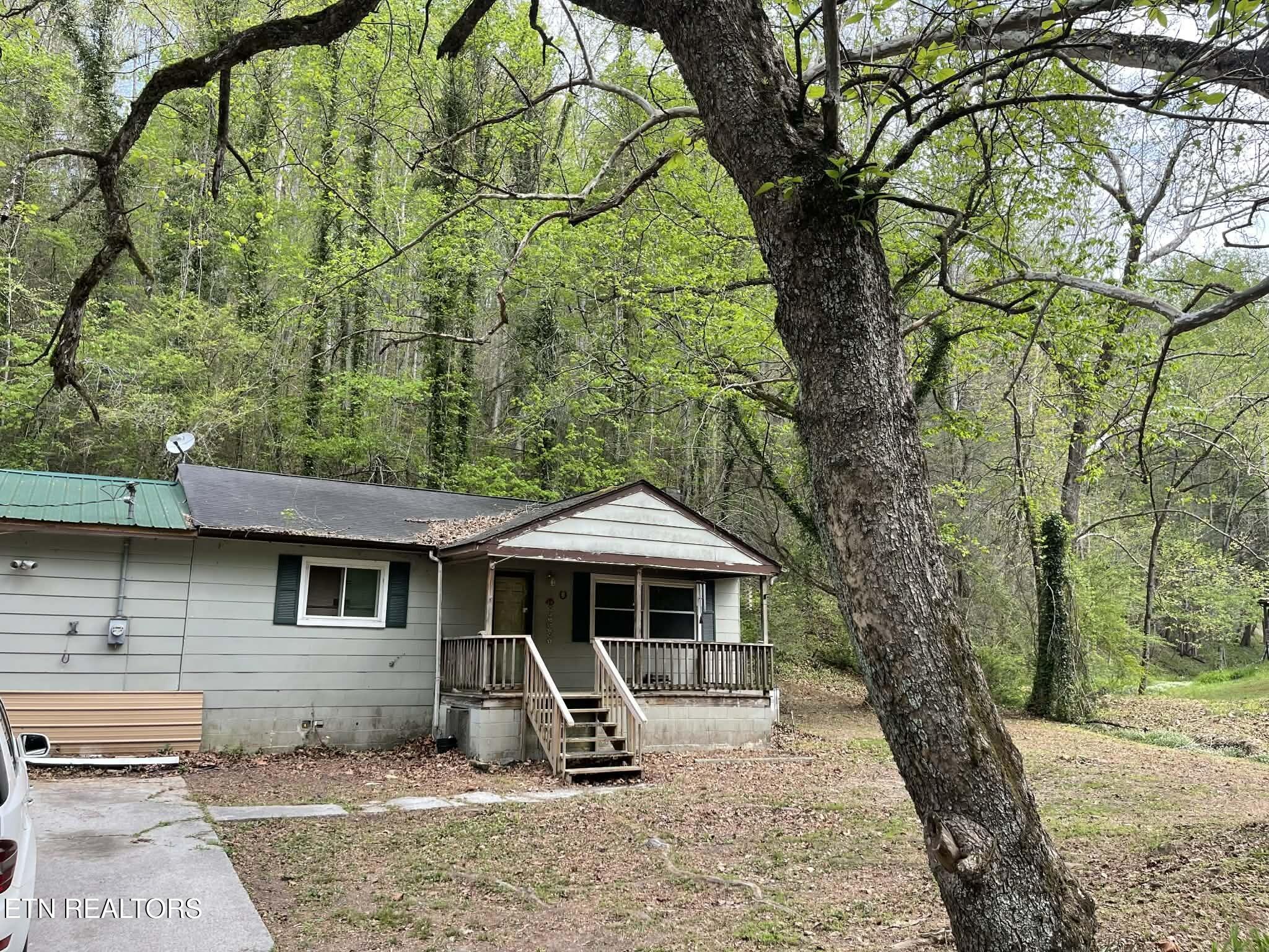 1573 Demory Road Lafollette TN 37766