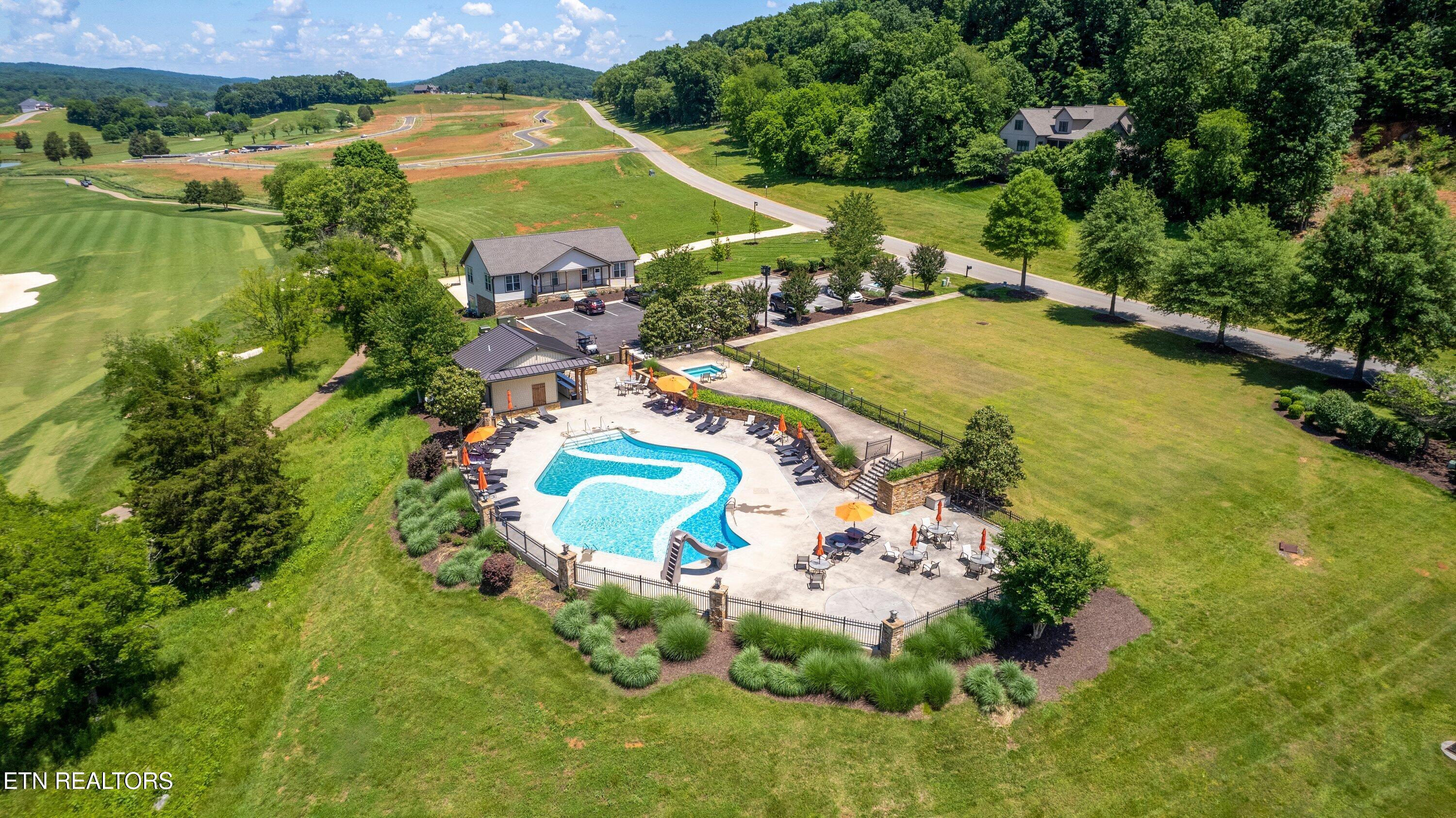 512 Mockingbird Lane Loudon TN 37774