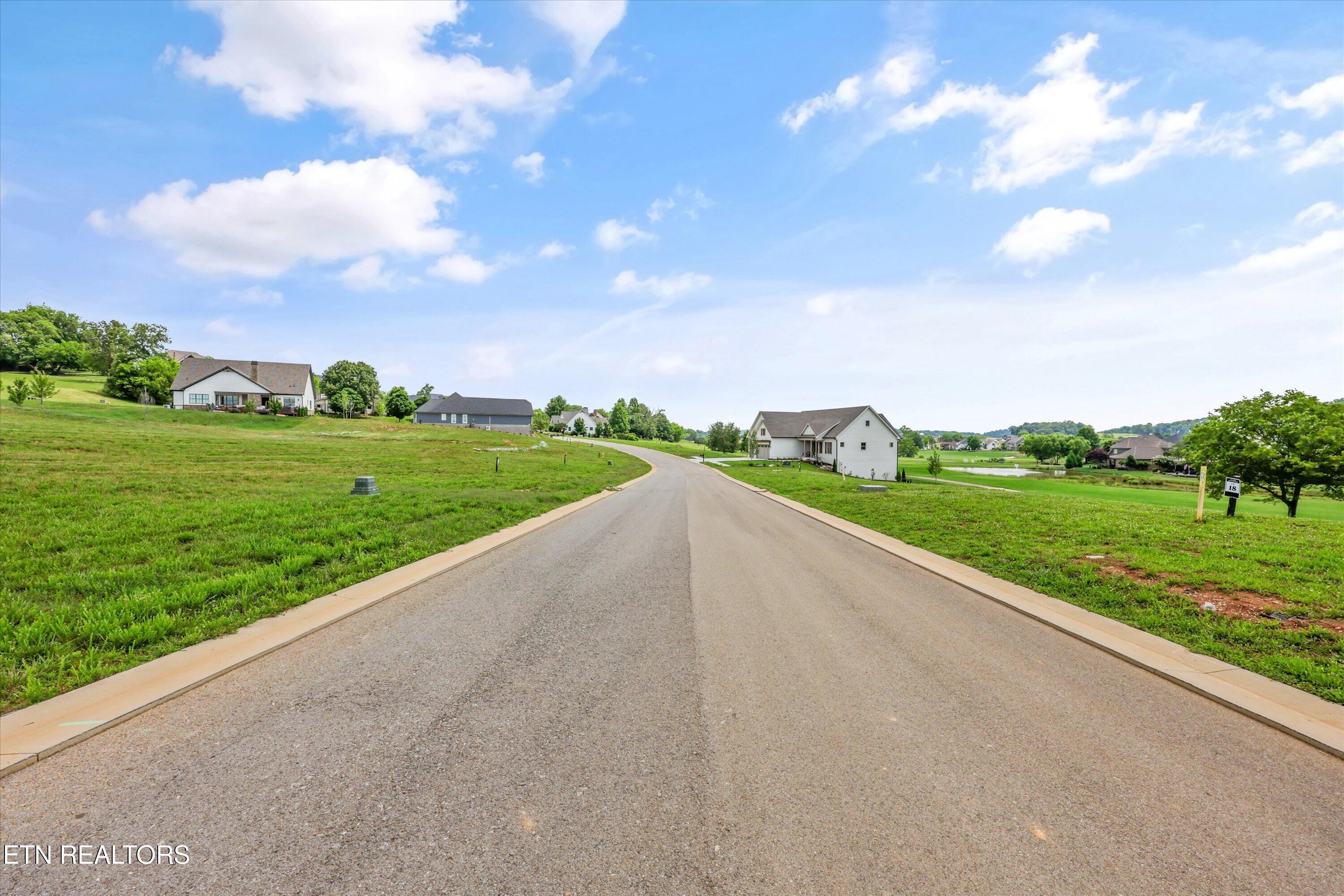 512 Mockingbird Lane Loudon TN 37774