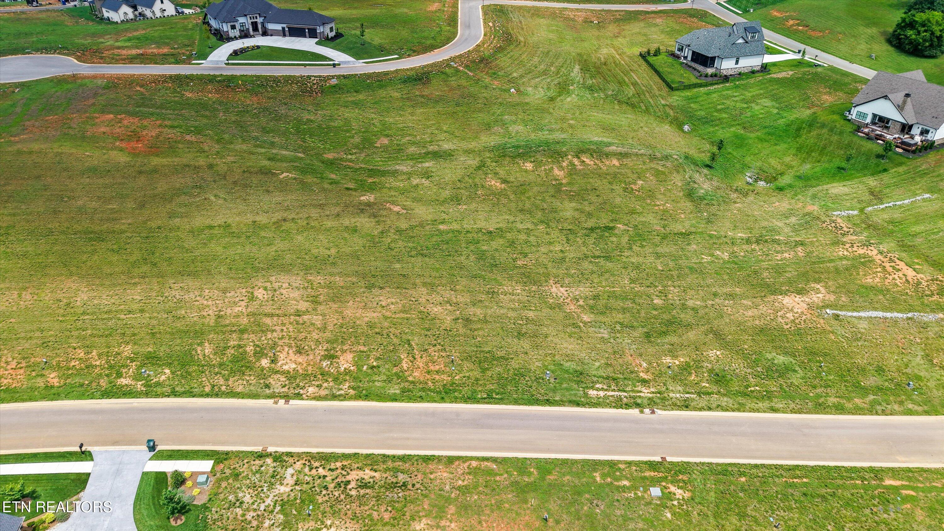 512 Mockingbird Lane Loudon TN 37774