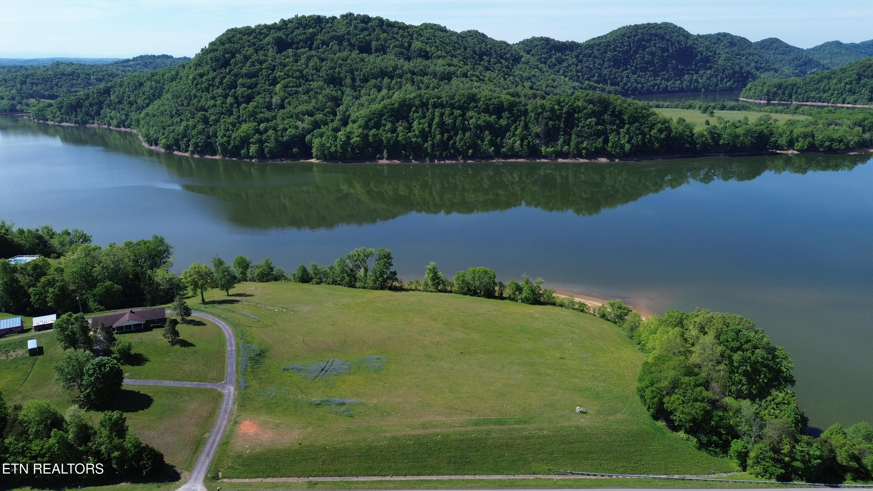 W Highway 11 Rogersville TN 37857
