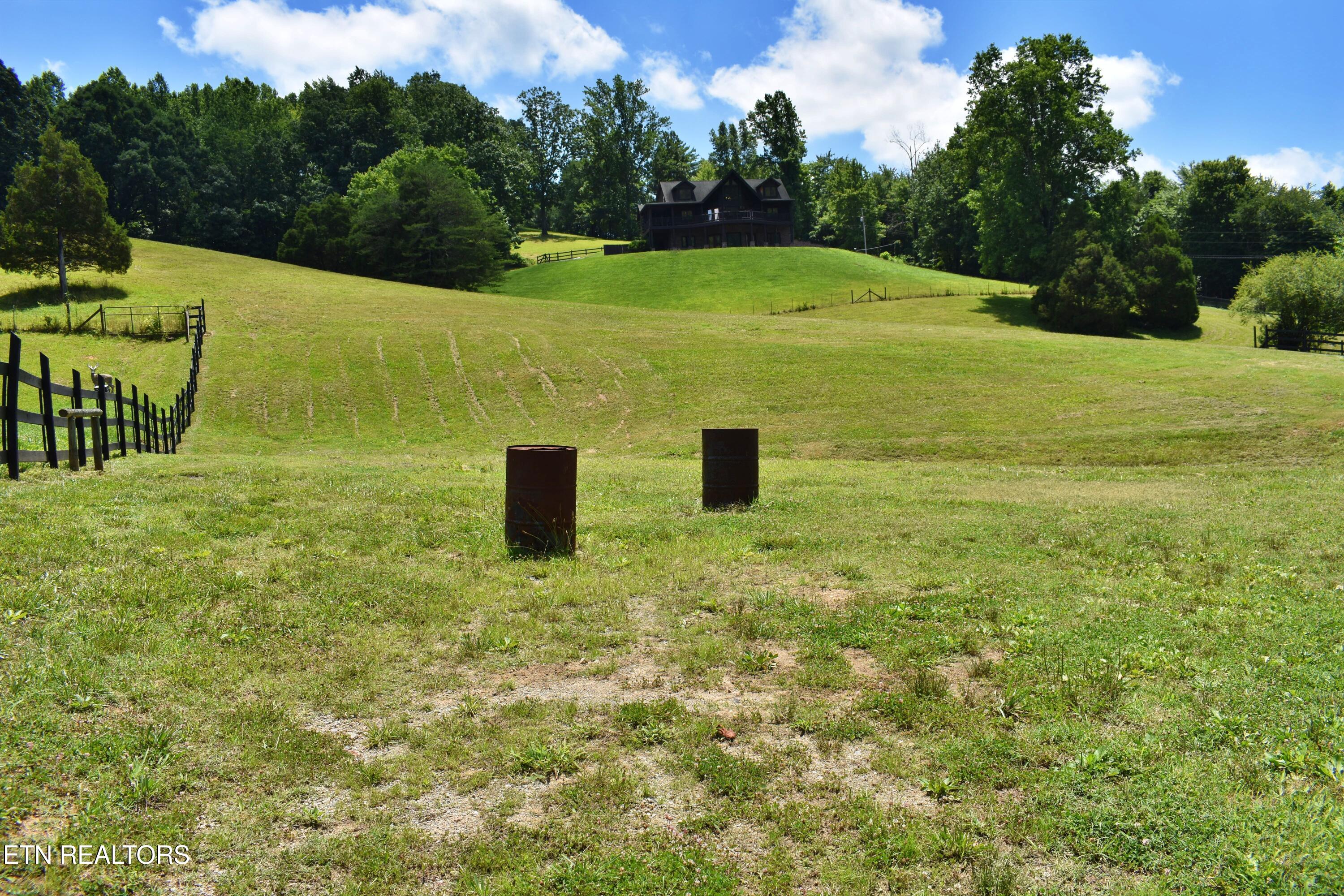 1319 Ideal Valley Road Spring City TN 37381
