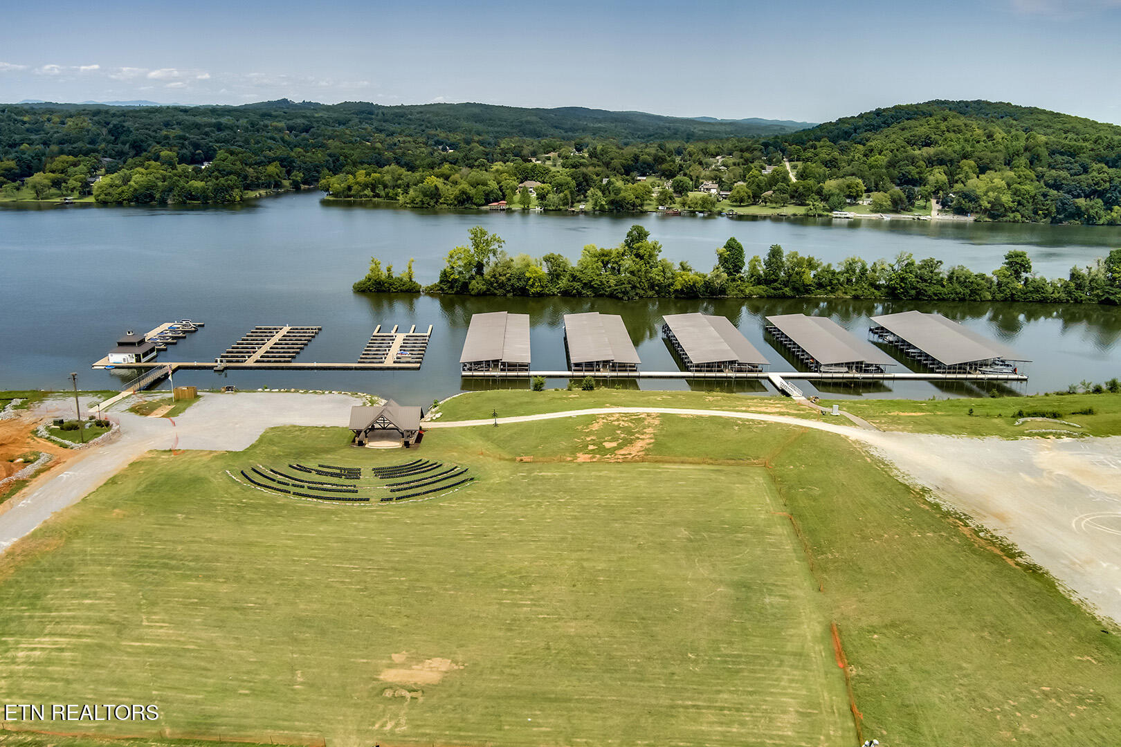 1796 Mockingbird Lane Loudon TN 37774