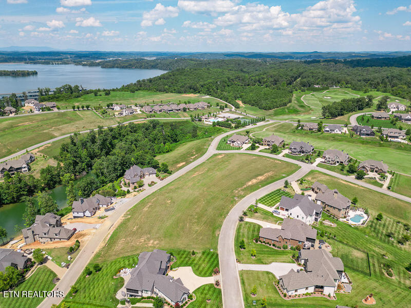 364 Commodore Drive Lenoir City TN 37772
