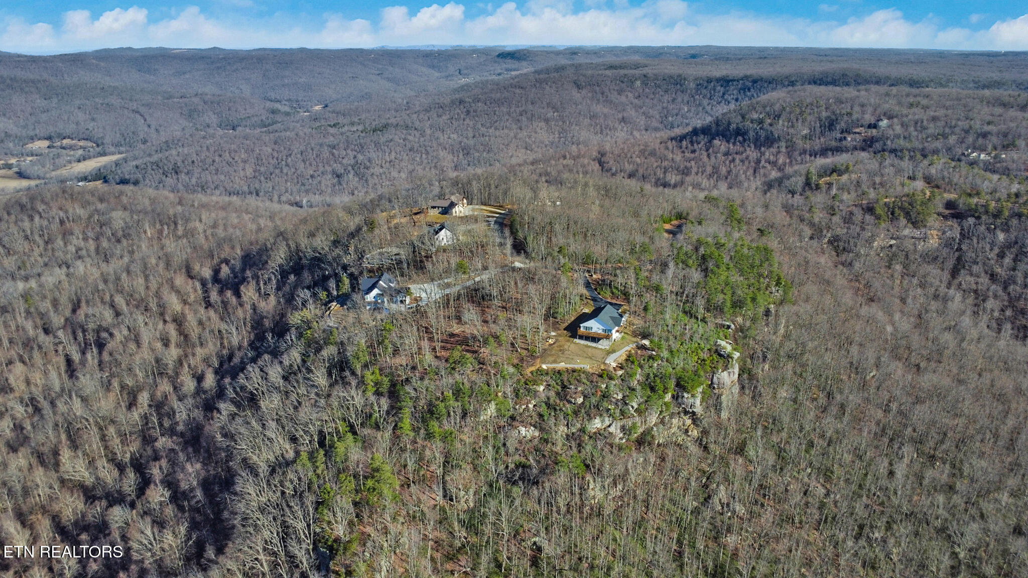 1309 Wind Rush Way Monterey TN 38574