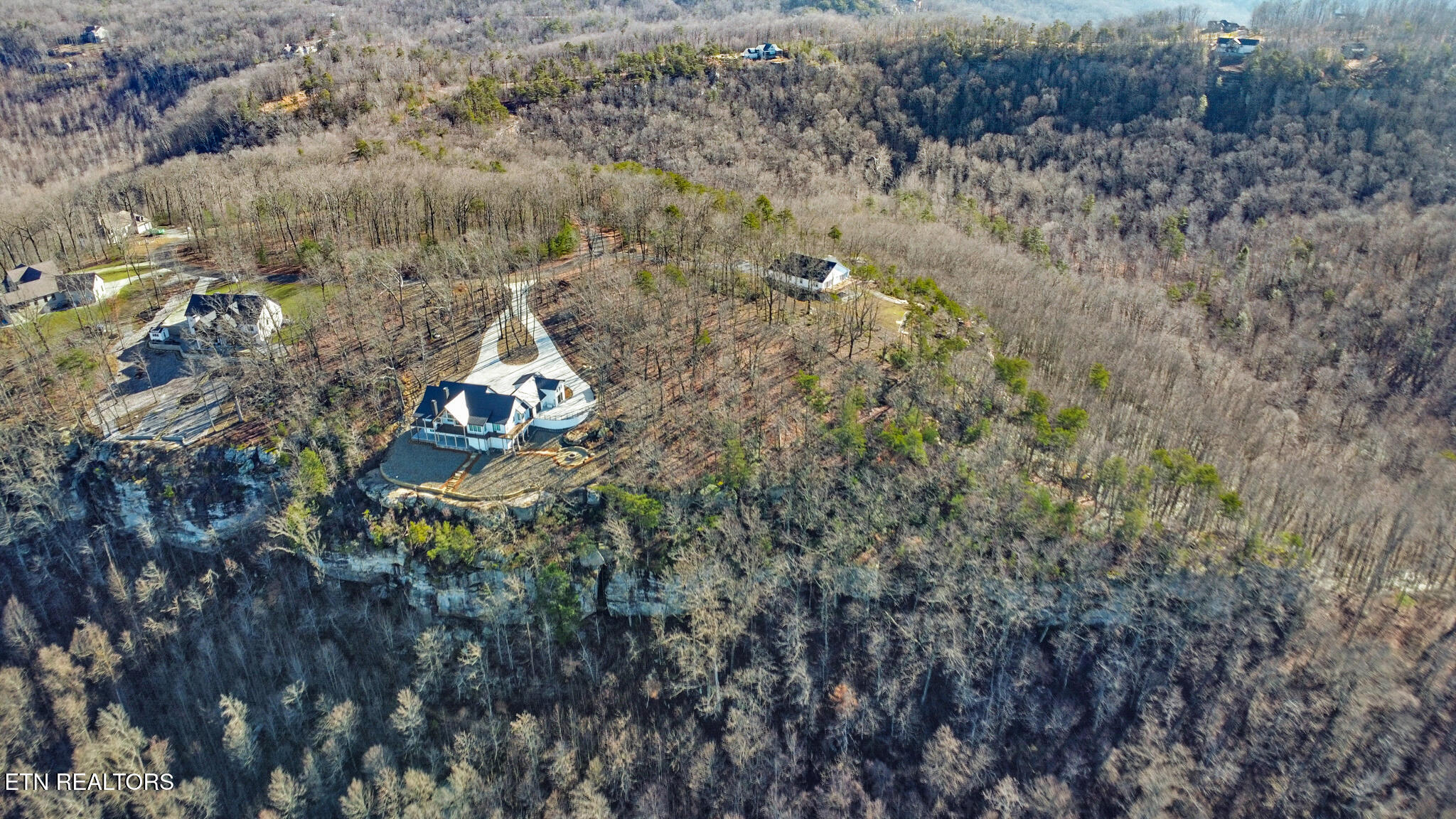 1309 Wind Rush Way Monterey TN 38574