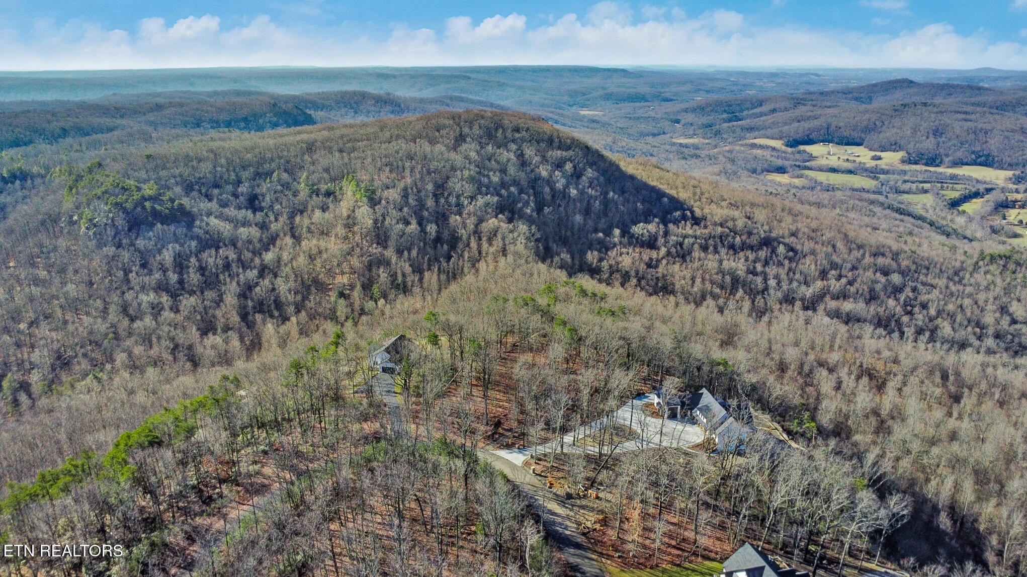 1309 Wind Rush Way Monterey TN 38574