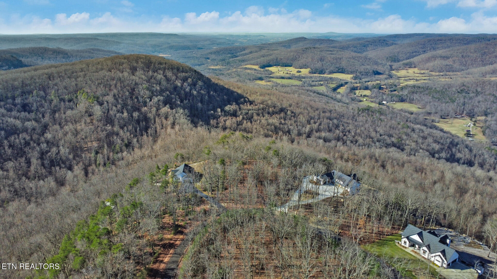 1309 Wind Rush Way Monterey TN 38574