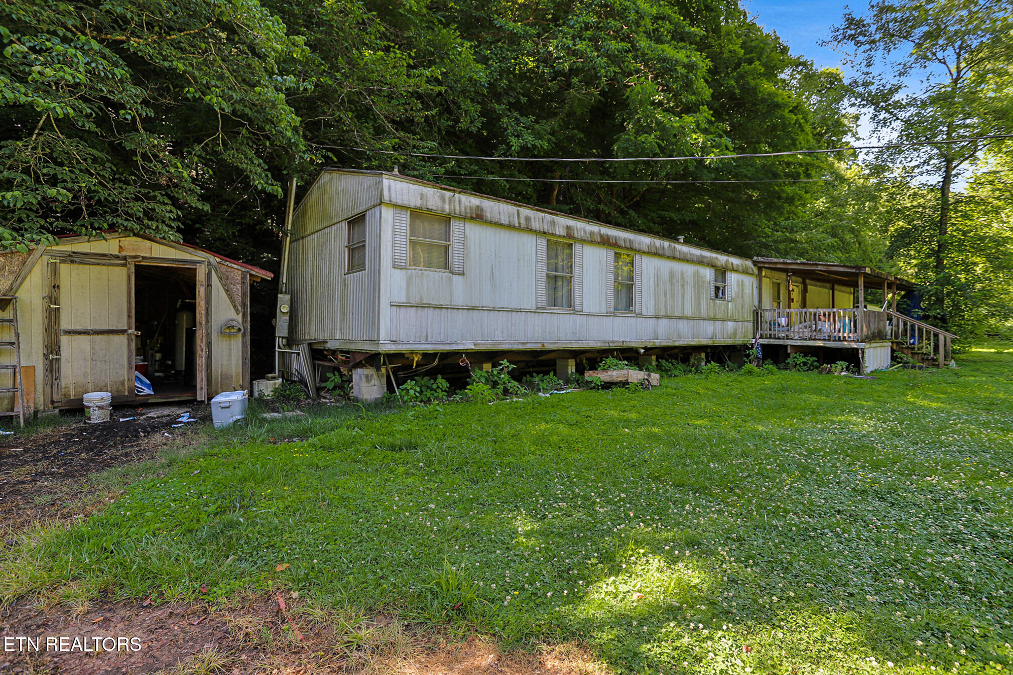 553 Caney Creek Road Pigeon Forge TN 37863