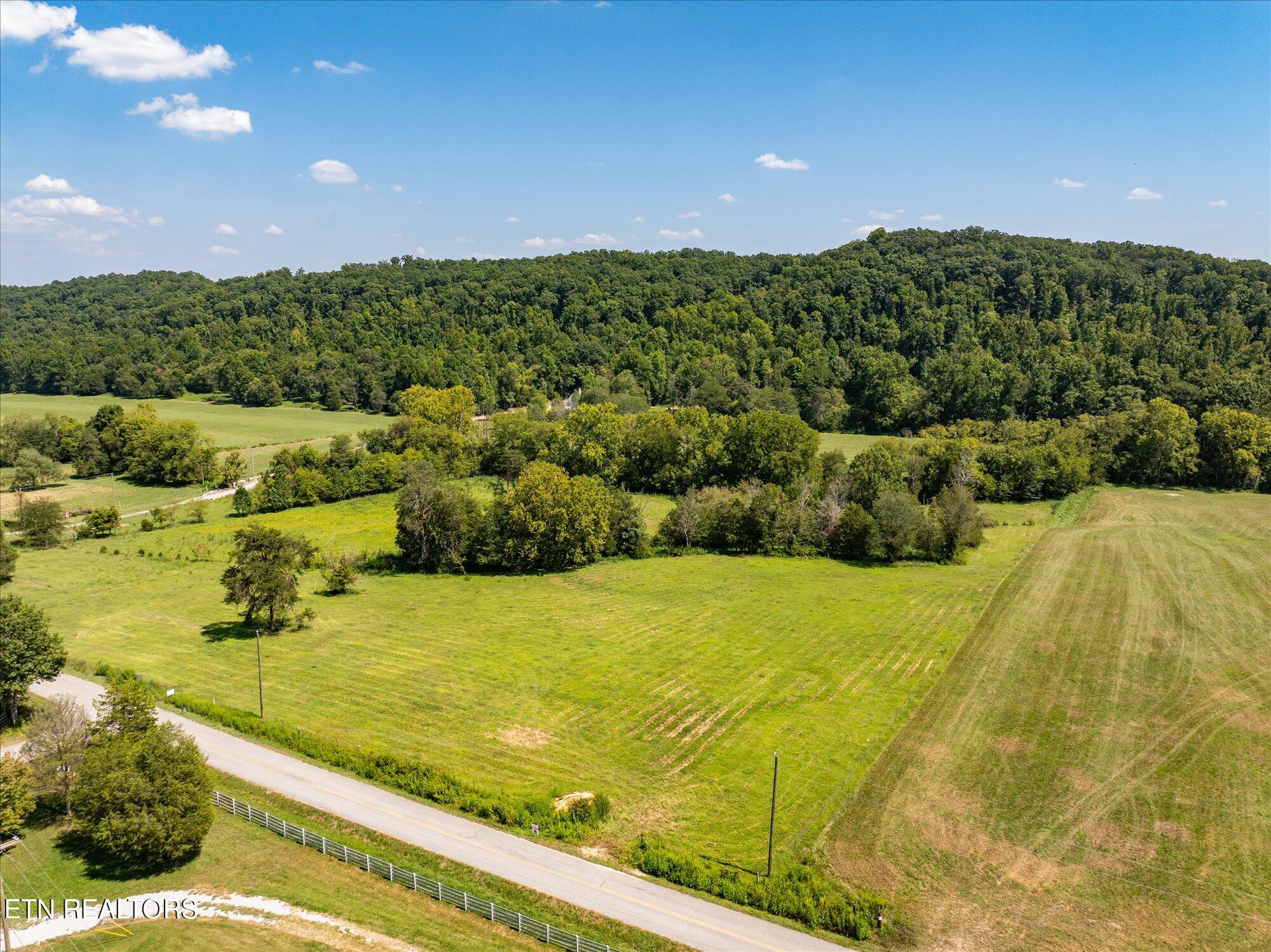 701 Paint Rock Valley Road Philadelphia TN 37846