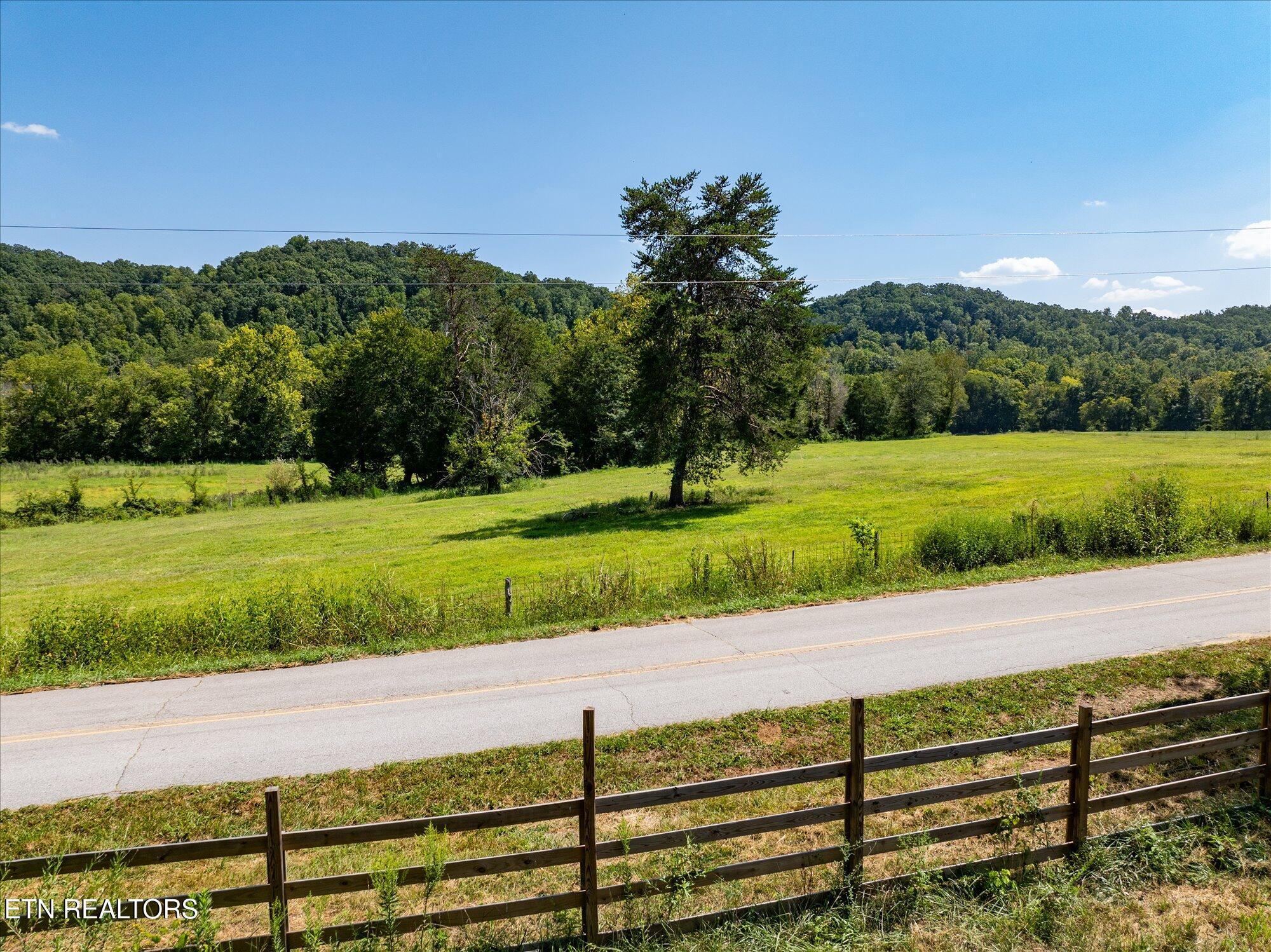 701 Paint Rock Valley Road Philadelphia TN 37846