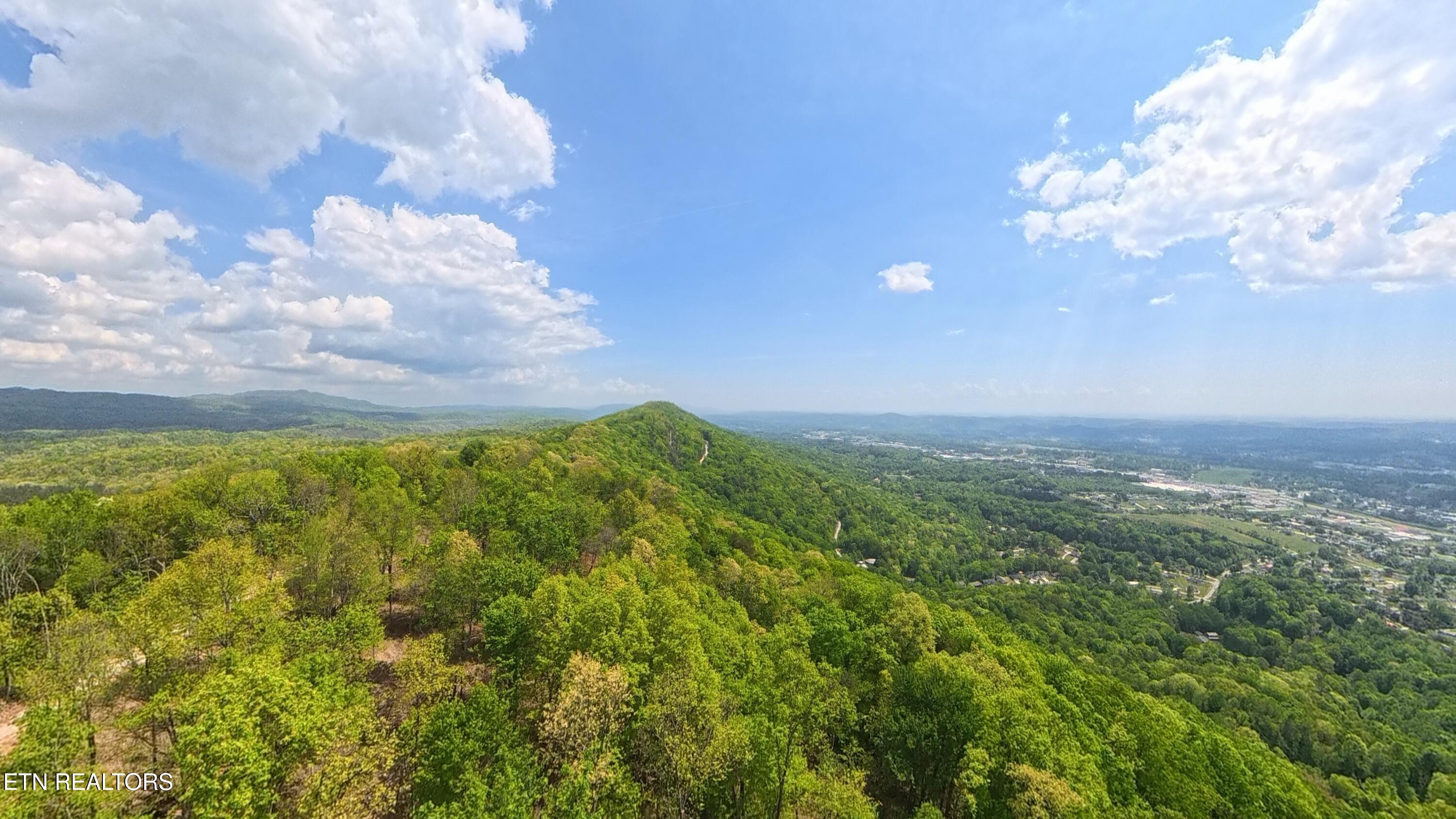 227 Eagle View Lane Jacksboro TN 37757