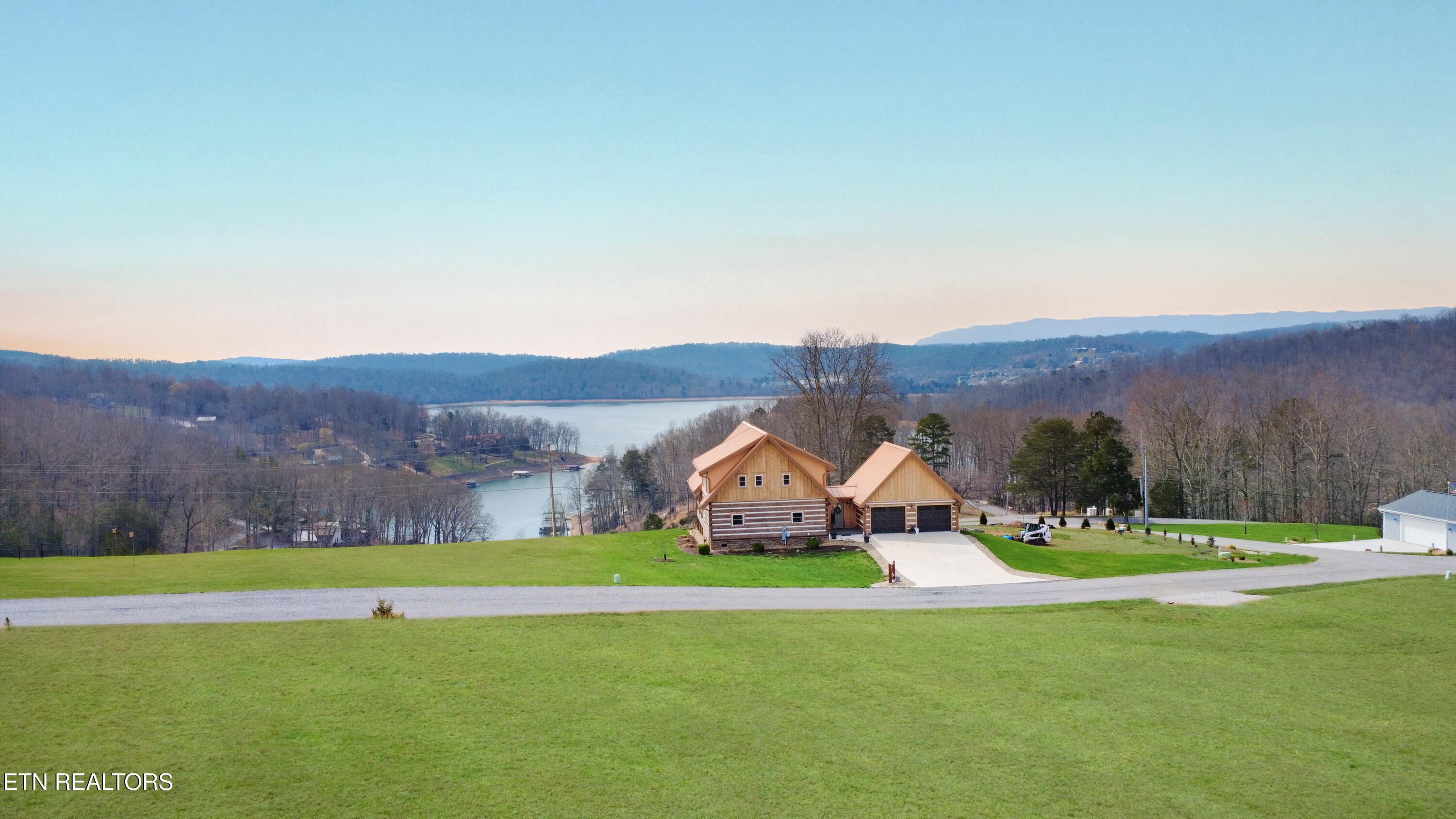 Lot 26 Sam & Maria Way Lafollette TN 37766