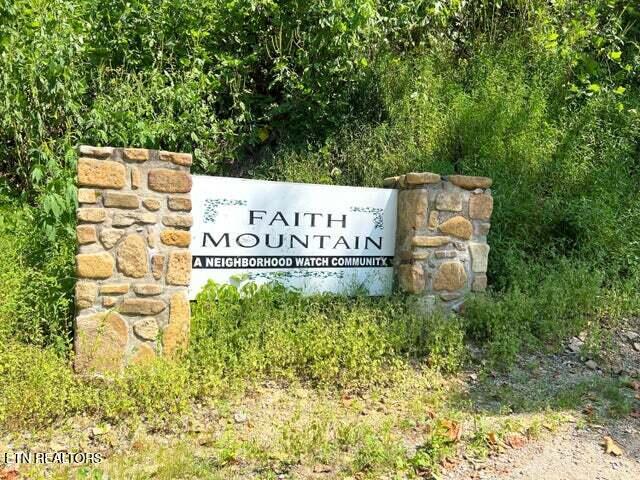 Tract 8 Faith Mountain Way Hartford TN 37753