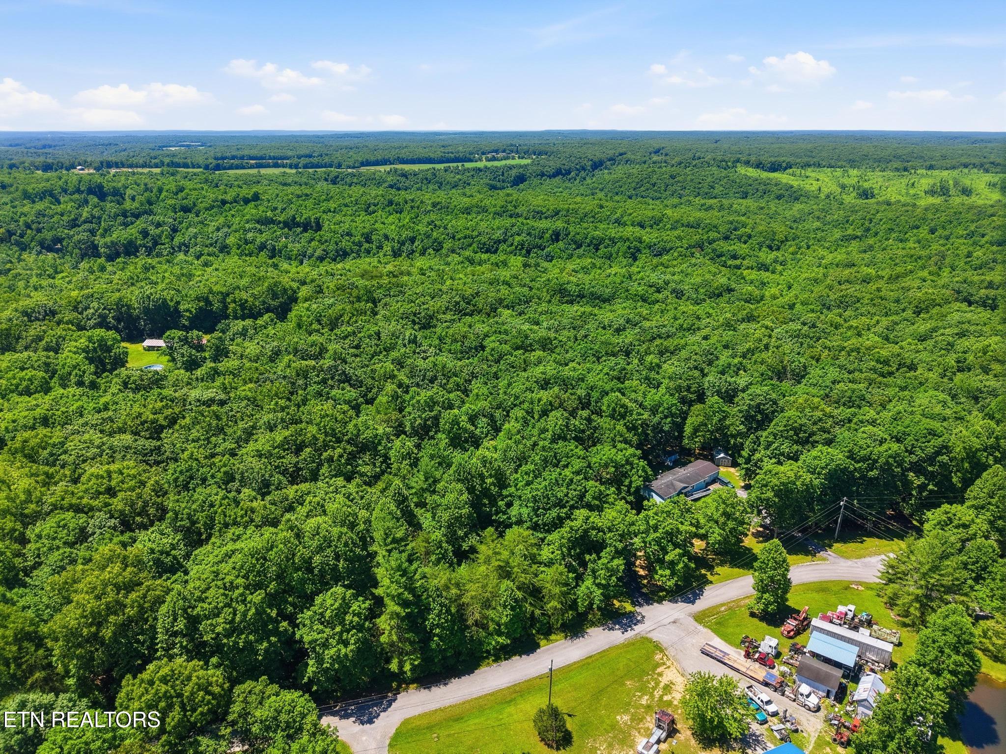 2.6AC High Rock Loop Monterey TN 38574