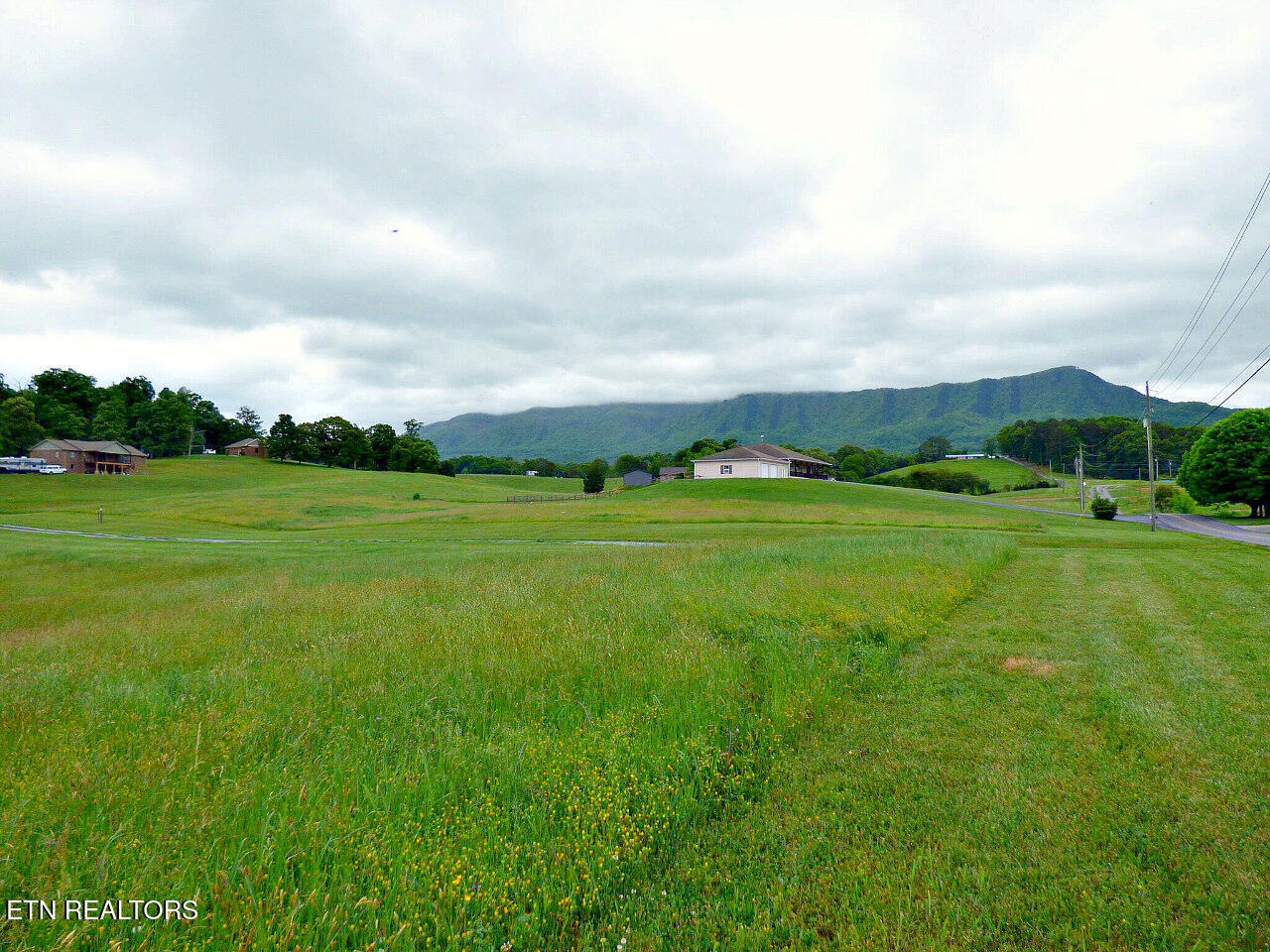 Lot 13 County Line Road Dandridge TN 37725