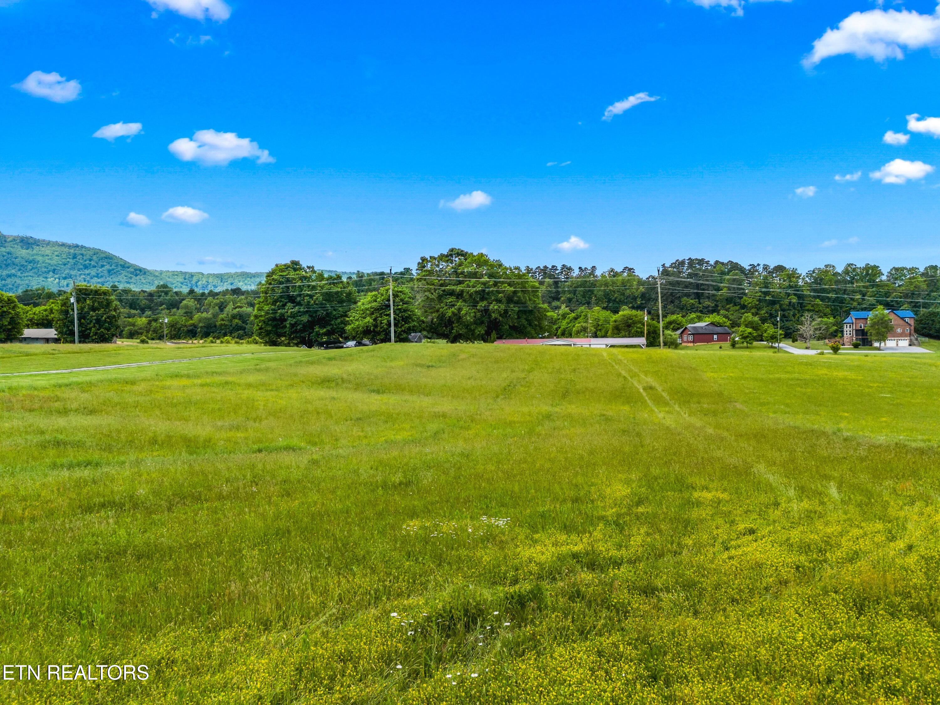 Lot 13 County Line Road Dandridge TN 37725