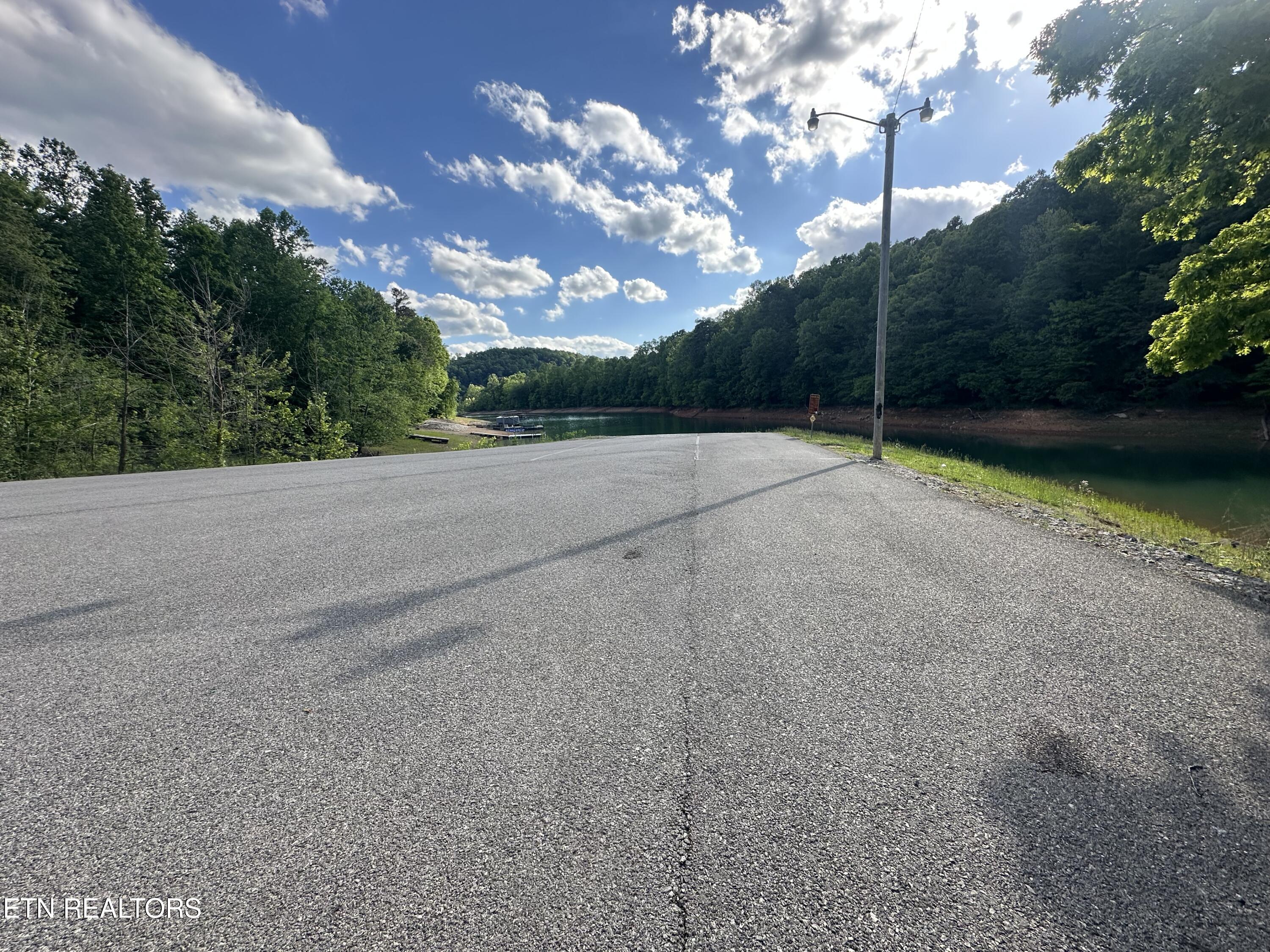 Pine Hollow Road Jacksboro TN 37757