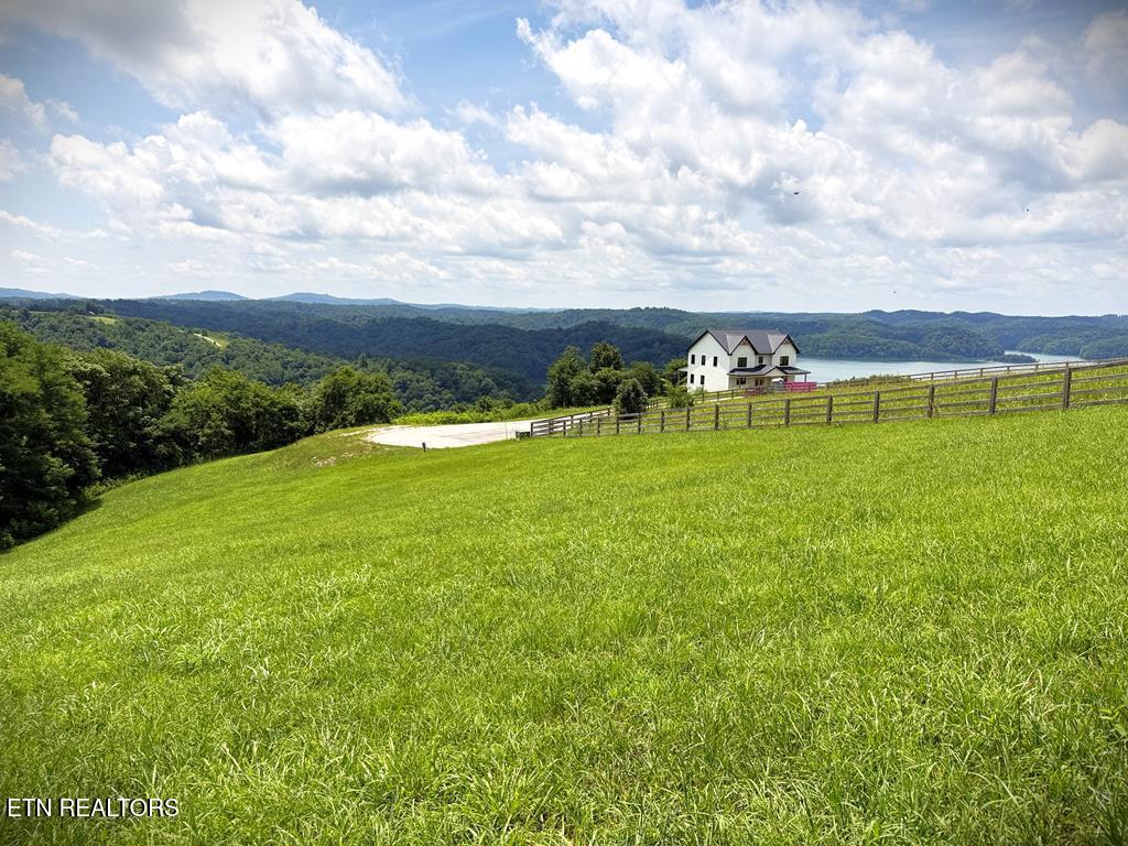 24B Bluegill Lane Hilham TN 38568