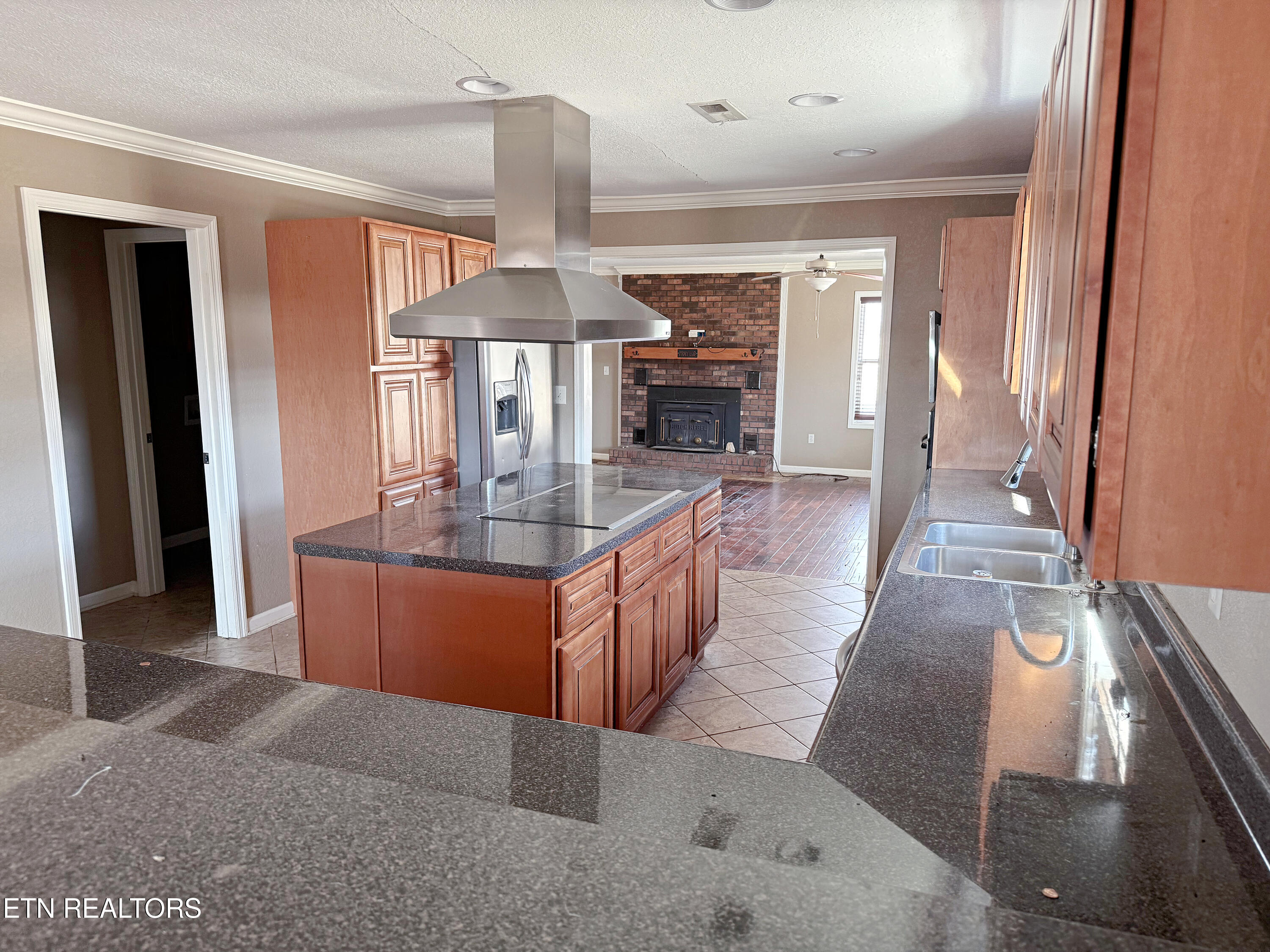 6005 Davis Ferry Road Loudon TN 37774