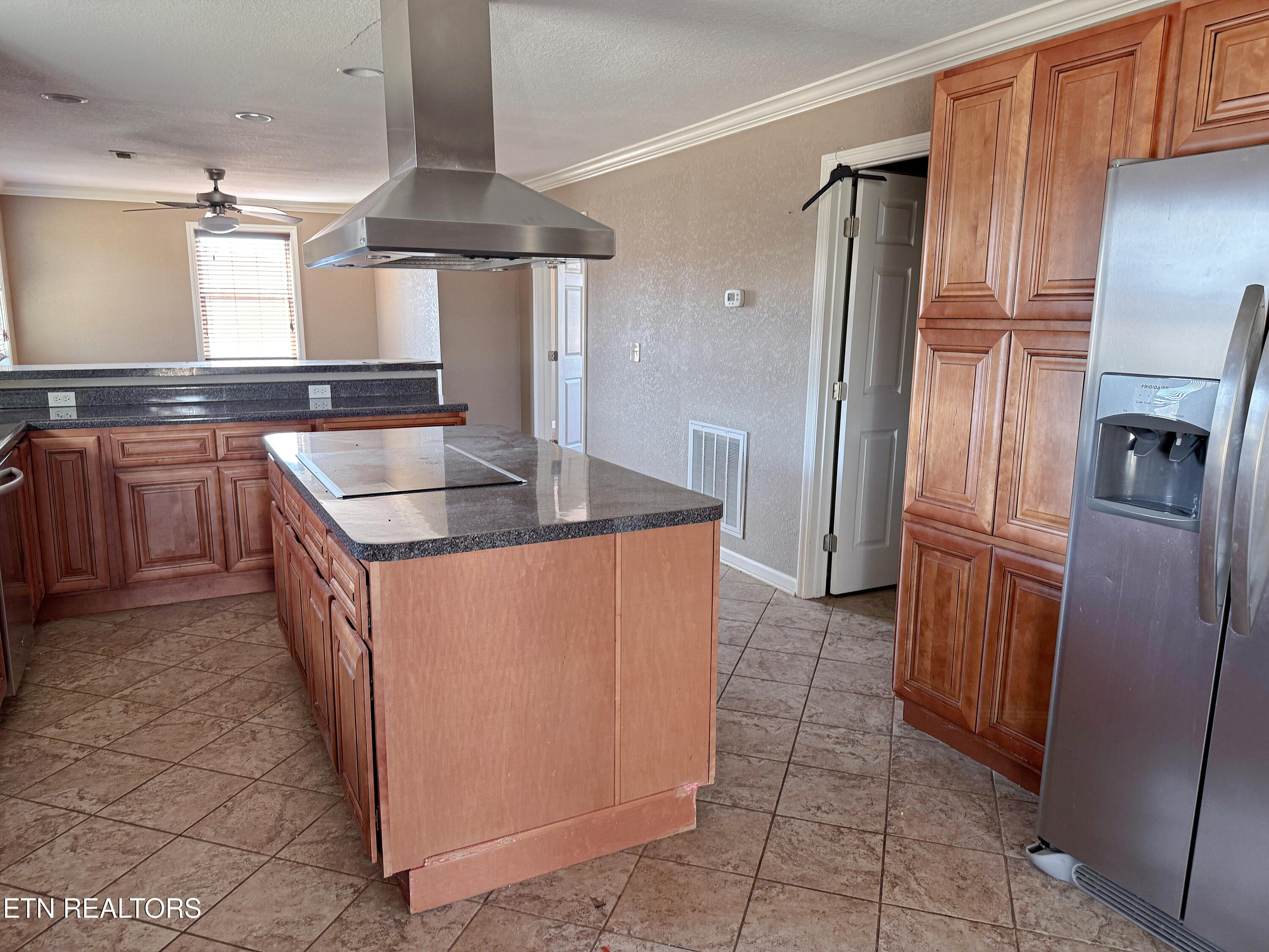 6005 Davis Ferry Road Loudon TN 37774